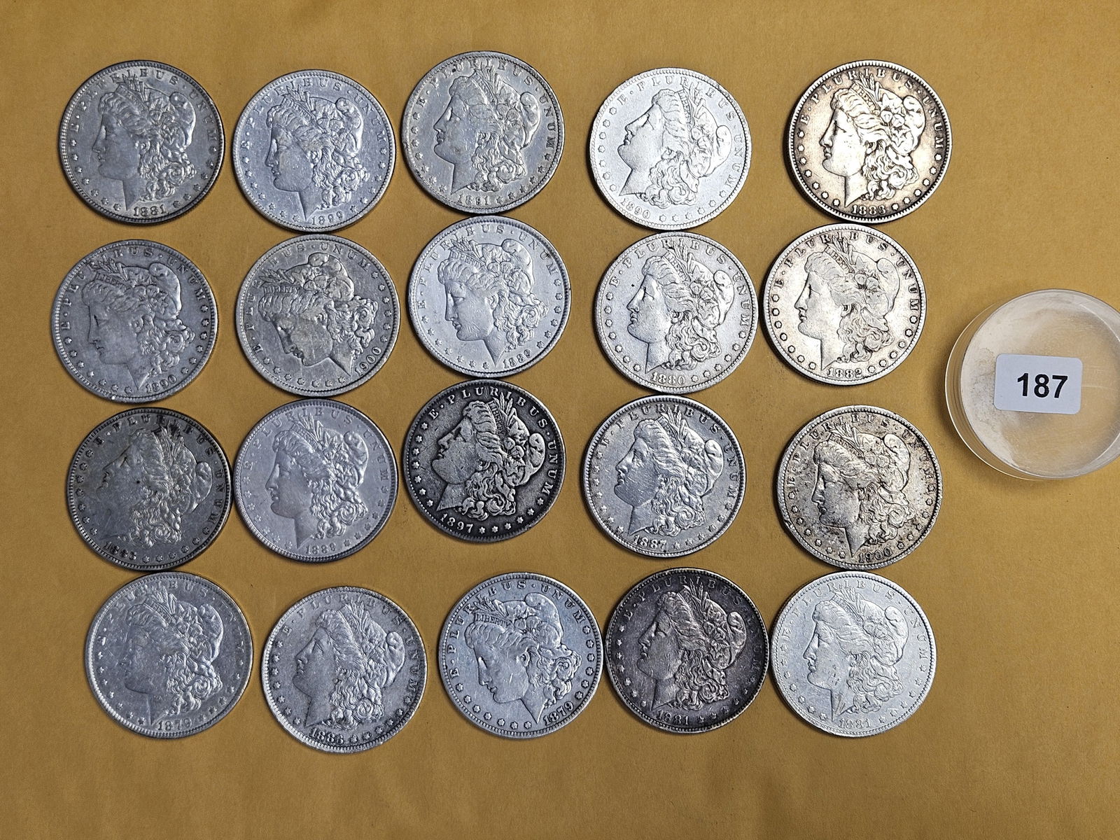 ** FULL ROLL ** Twenty Morgan Silver Dollars (1 of 6)