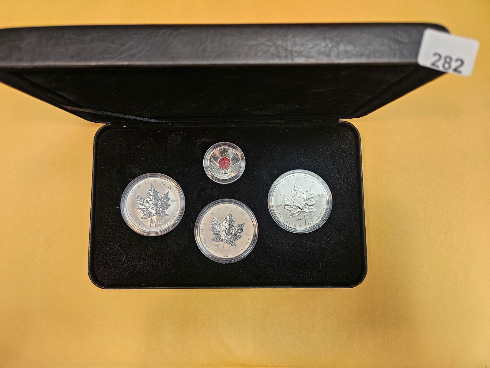 GEM Brilliant Uncirculated 4-coin Canada Silver Maple Leaf Set (1 of 8)