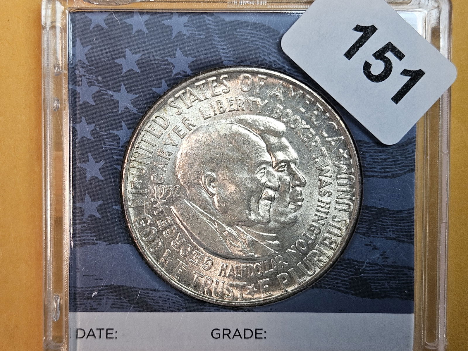 Choice Brilliant Uncirculated 1952 Commemorative silver half dollar (1 of 4)