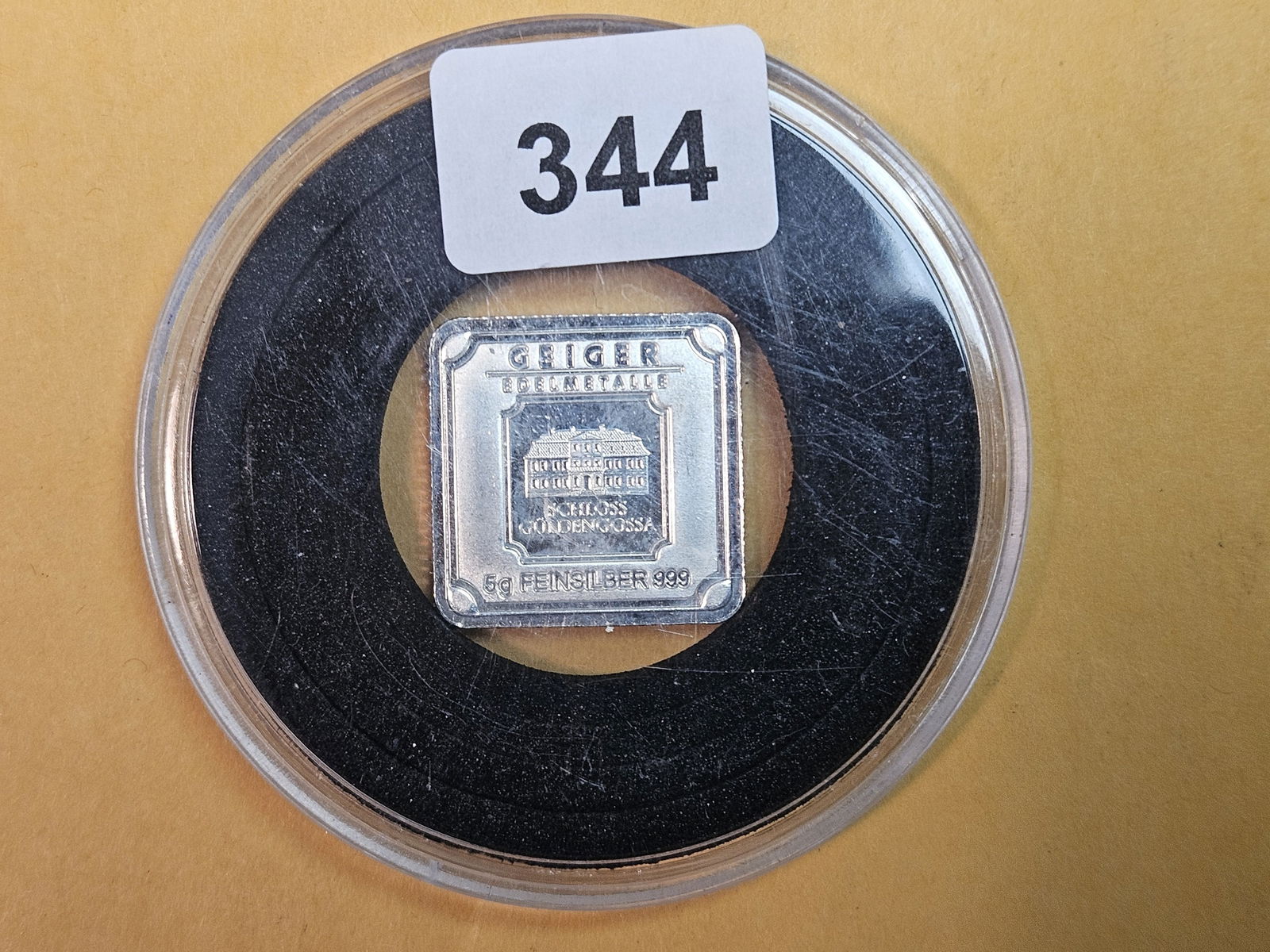 Five Gram .999 fine silver bar (1 of 2)