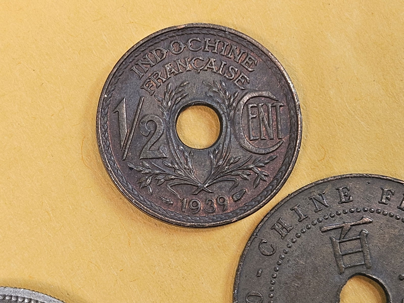 Three French Indo-China coins in Extra Fine to Uncirculated - 5