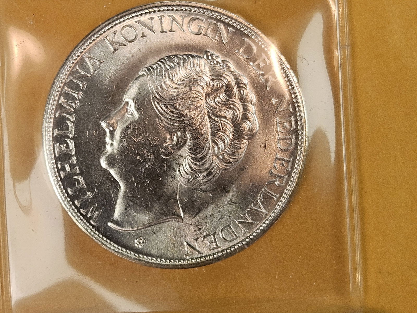 Three lovely Silver World Coins - 4