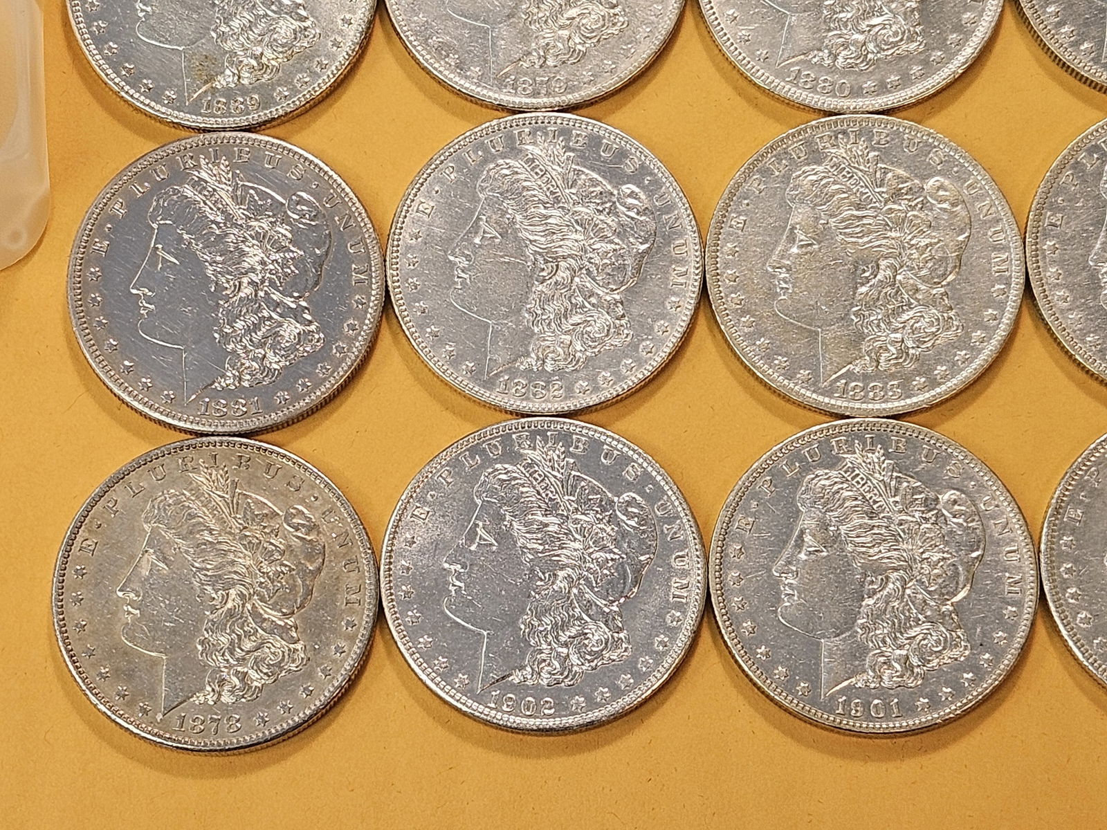 ** FULL ROLL ** Twenty Morgan Silver Dollars - 4