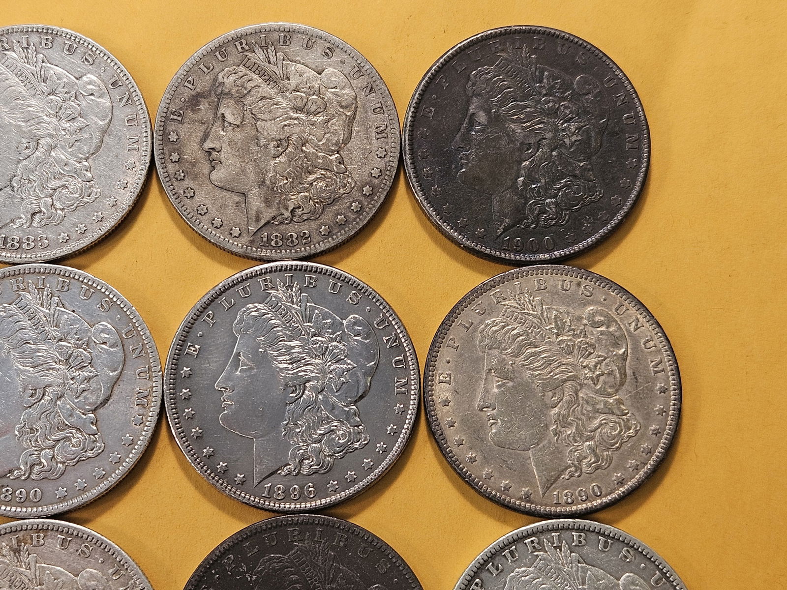 ** FULL ROLL ** Twenty Morgan Silver Dollars - 3