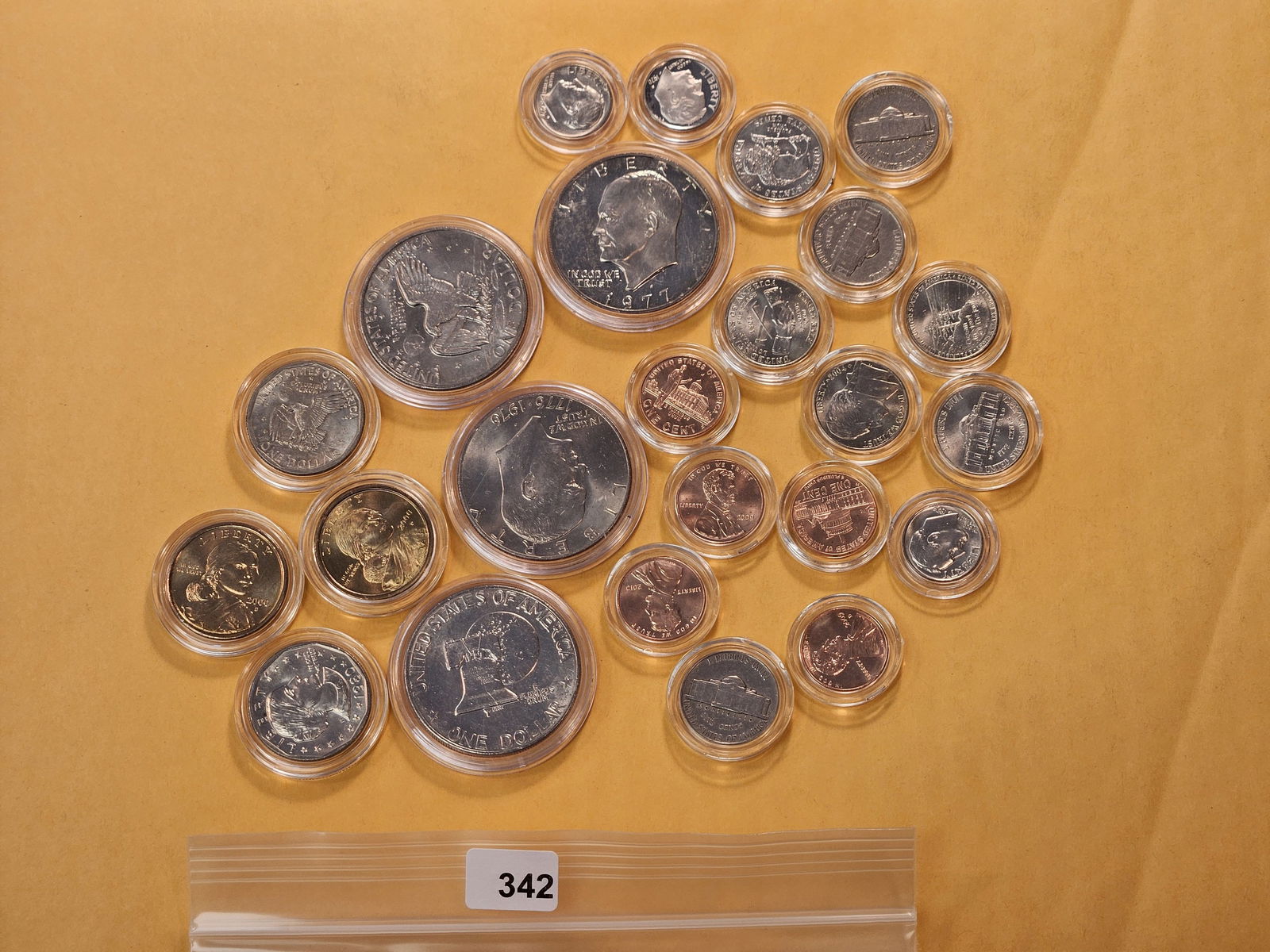 Bag of Mixed Modern US Coinage (1 of 4)