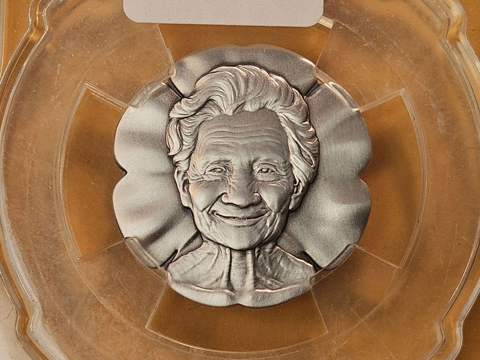 SILVER! Mum's Lucky Charm in CSIS Holder Graded MS-70: Eight Grams of .999 Fine Silver 