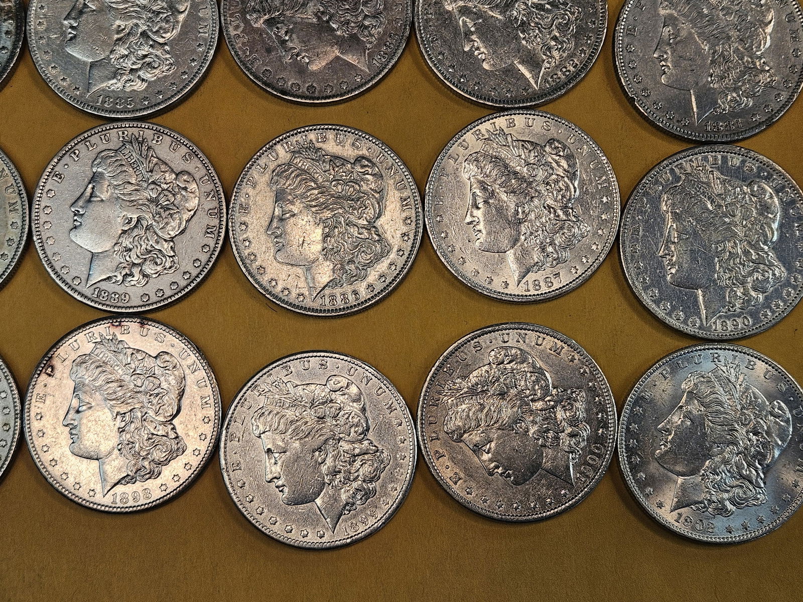 ** FULL ROLL ** Twenty Bright Morgan silver Dollars - 6