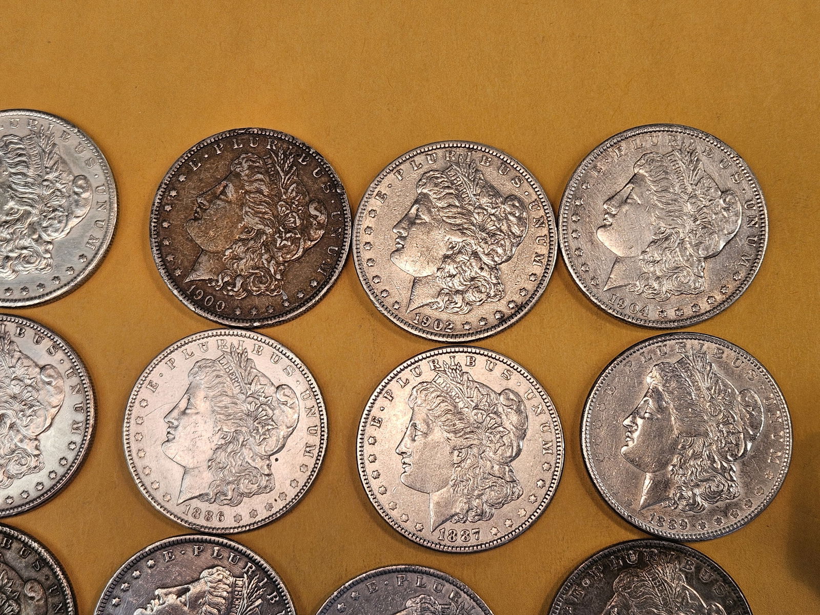 ** FULL ROLL ** Twenty About Uncirculated Morgan silver Dollars - 3