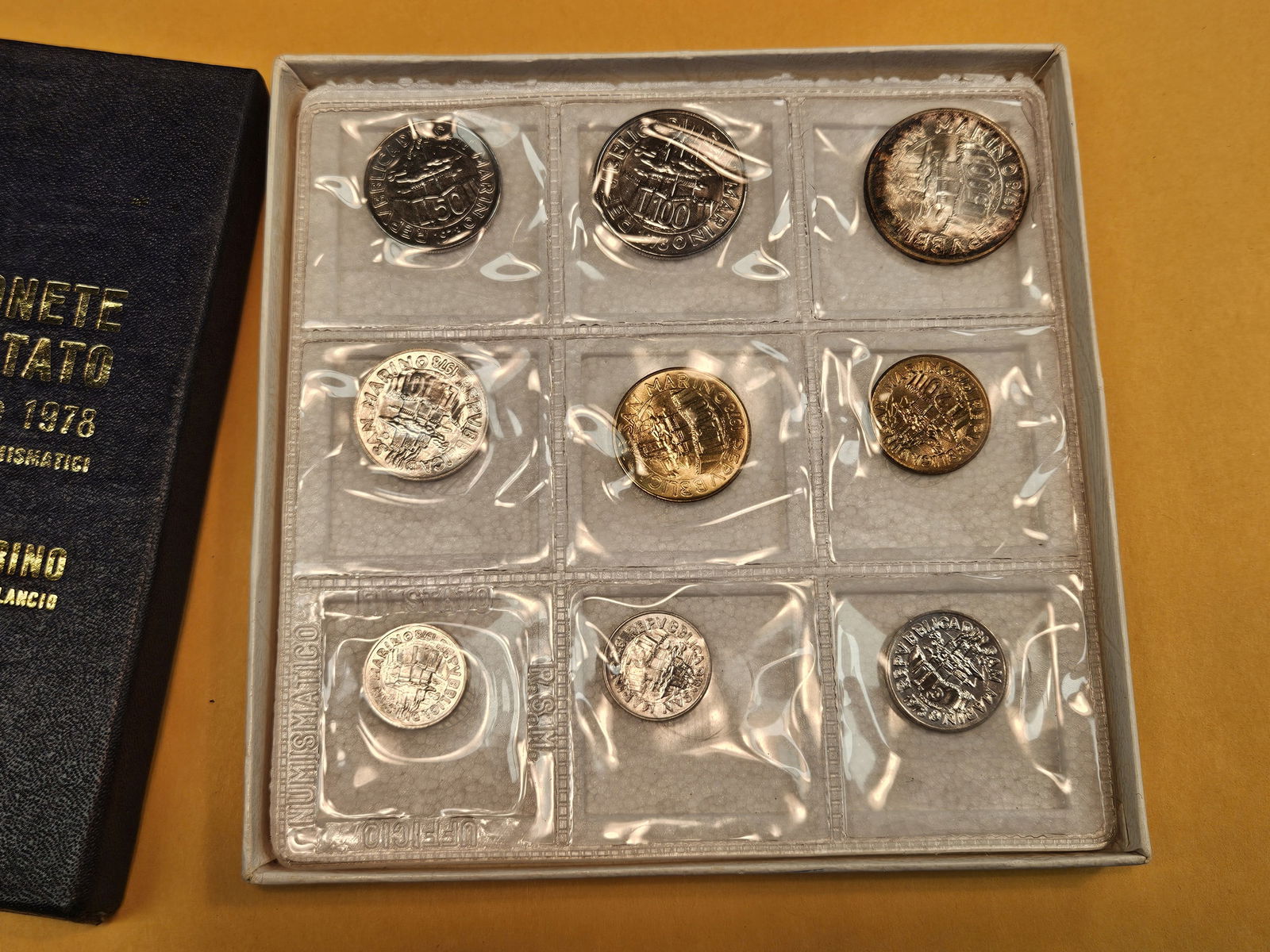 Two GEM San Marino Coin sets - 6