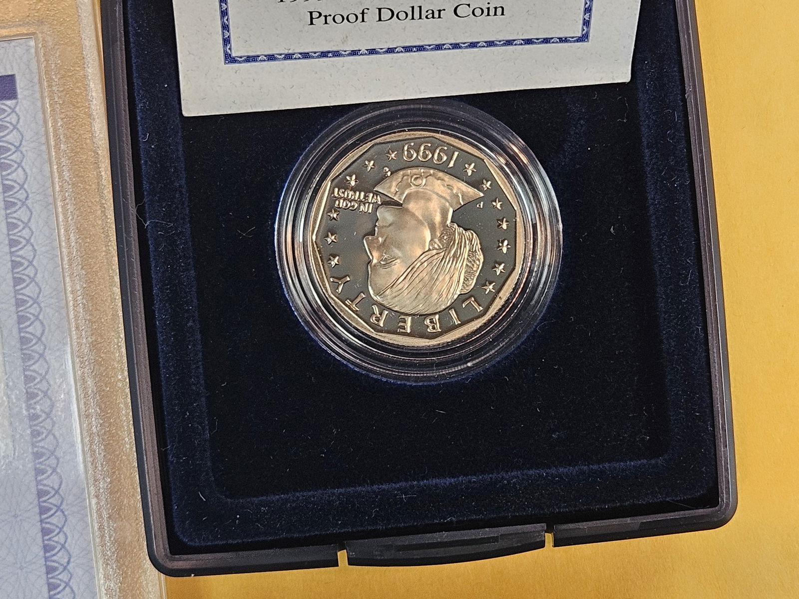 Lil Hodgepodge Lot of Silver and Clad US and World coins - 6