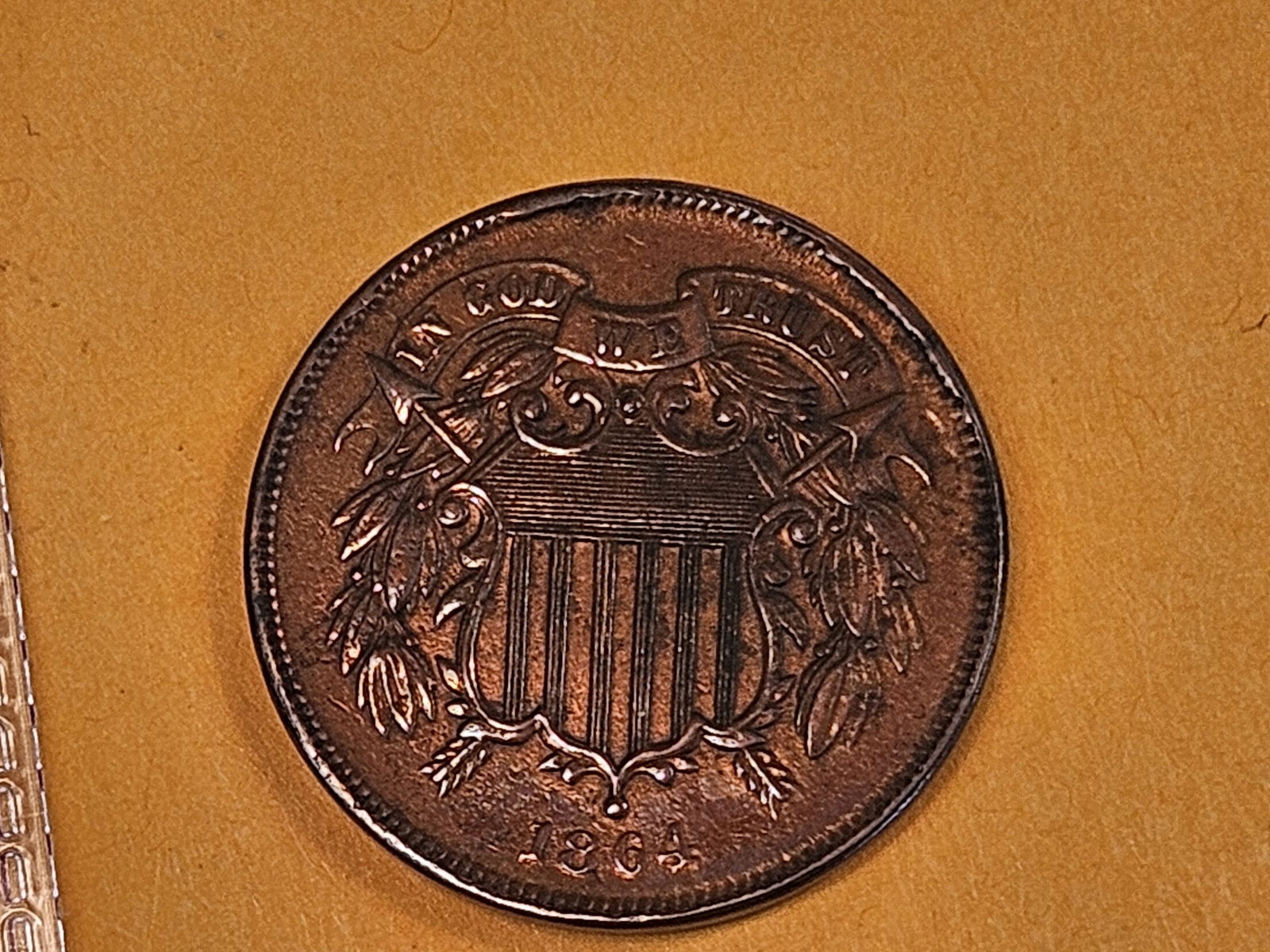 1864 Two Cent piece in Uncirculated - details (1 of 8)