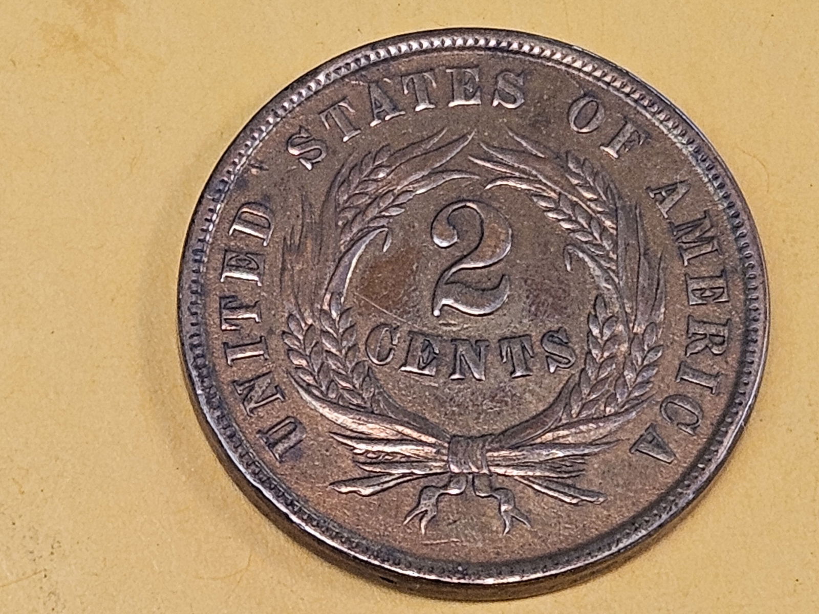 1864 Two Cent piece in Uncirculated - details - 6