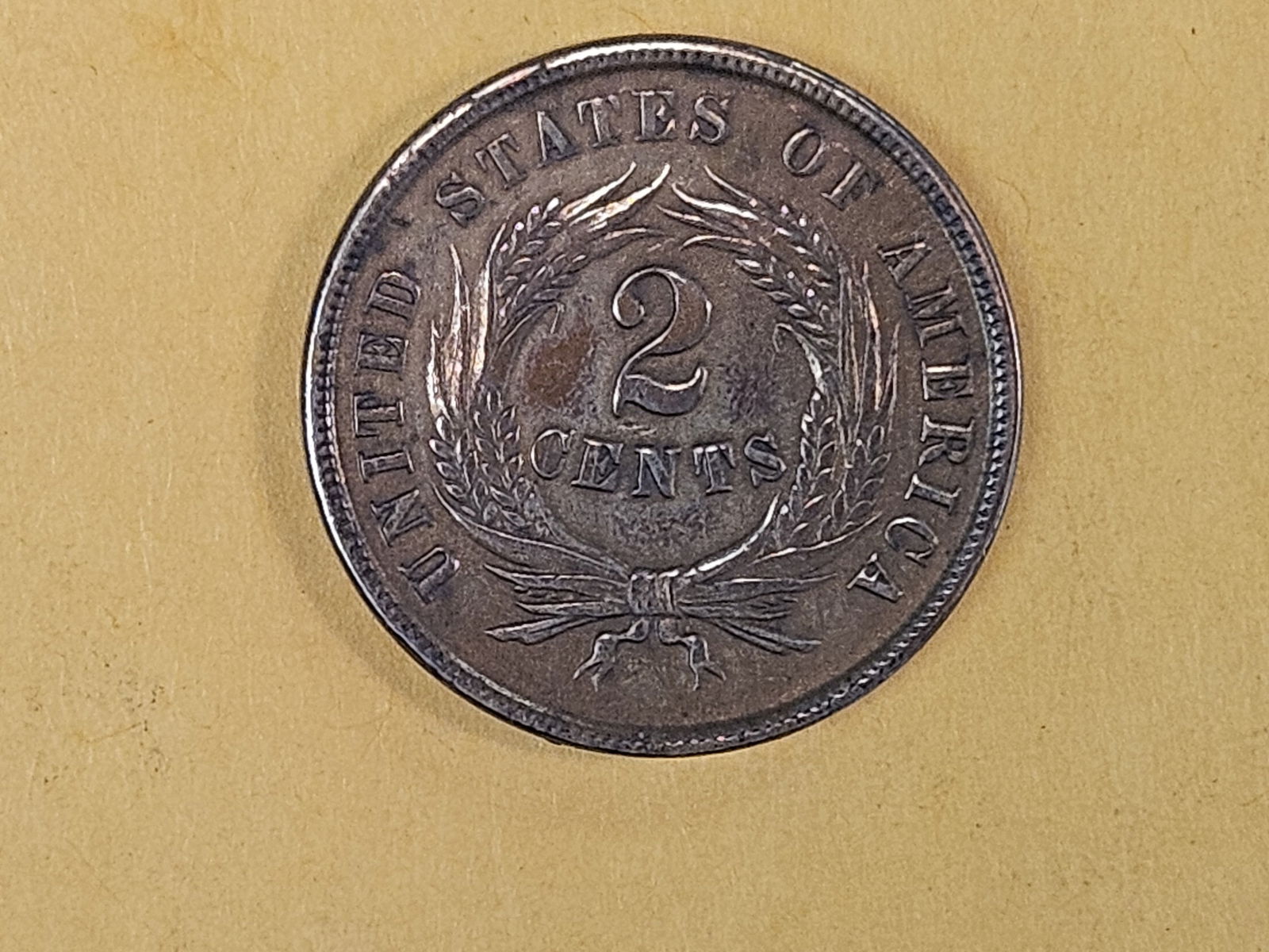 1864 Two Cent piece in Uncirculated - details - 8