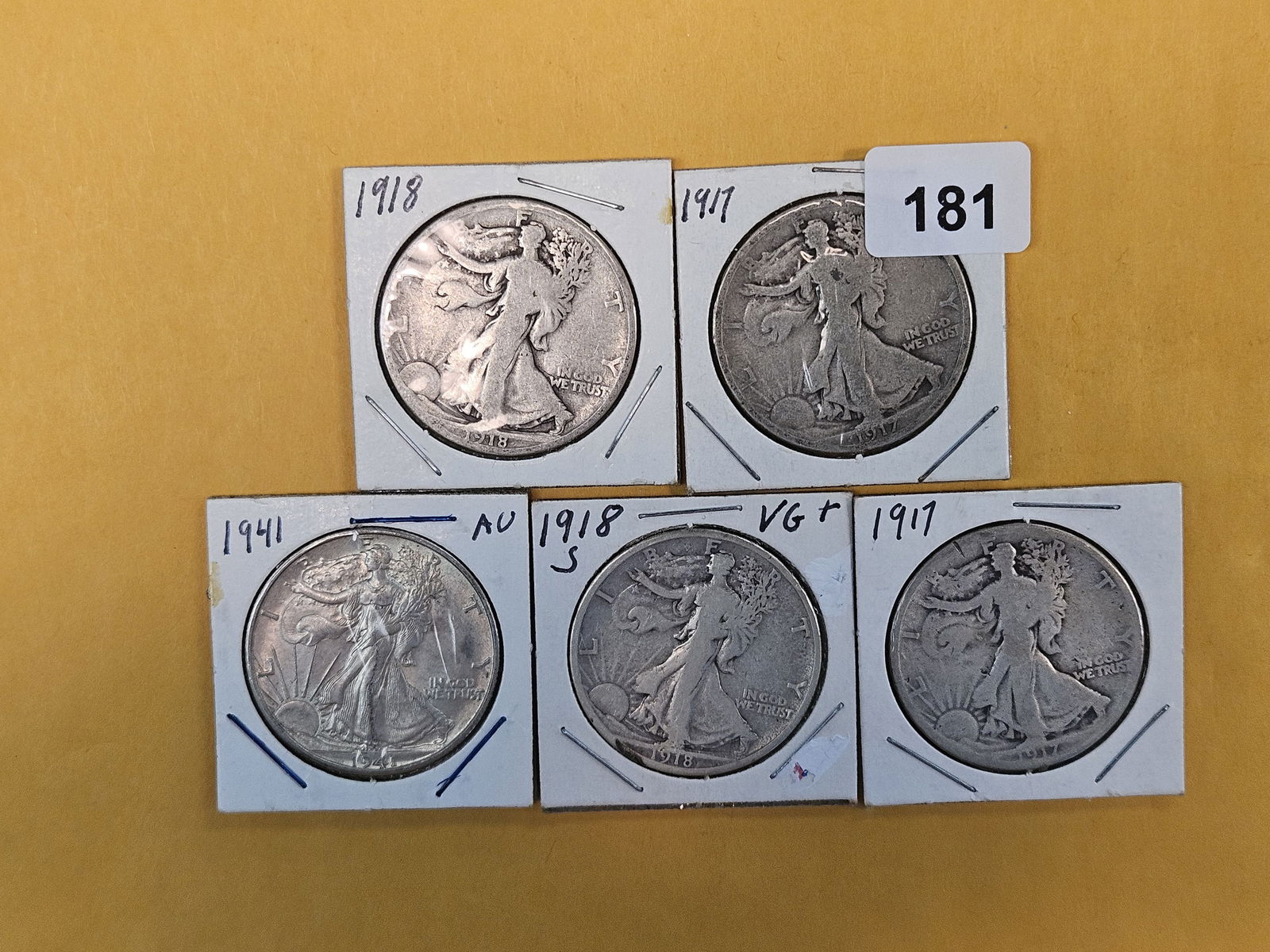 Five mixed silver Walking Liberty Half Dollars: Circulated 