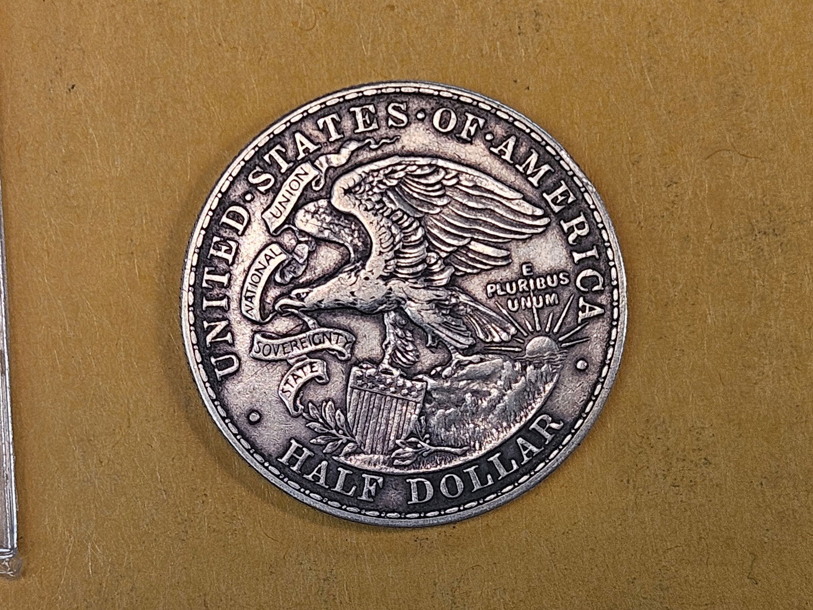 1918 Commemorative silver half dollar - 3