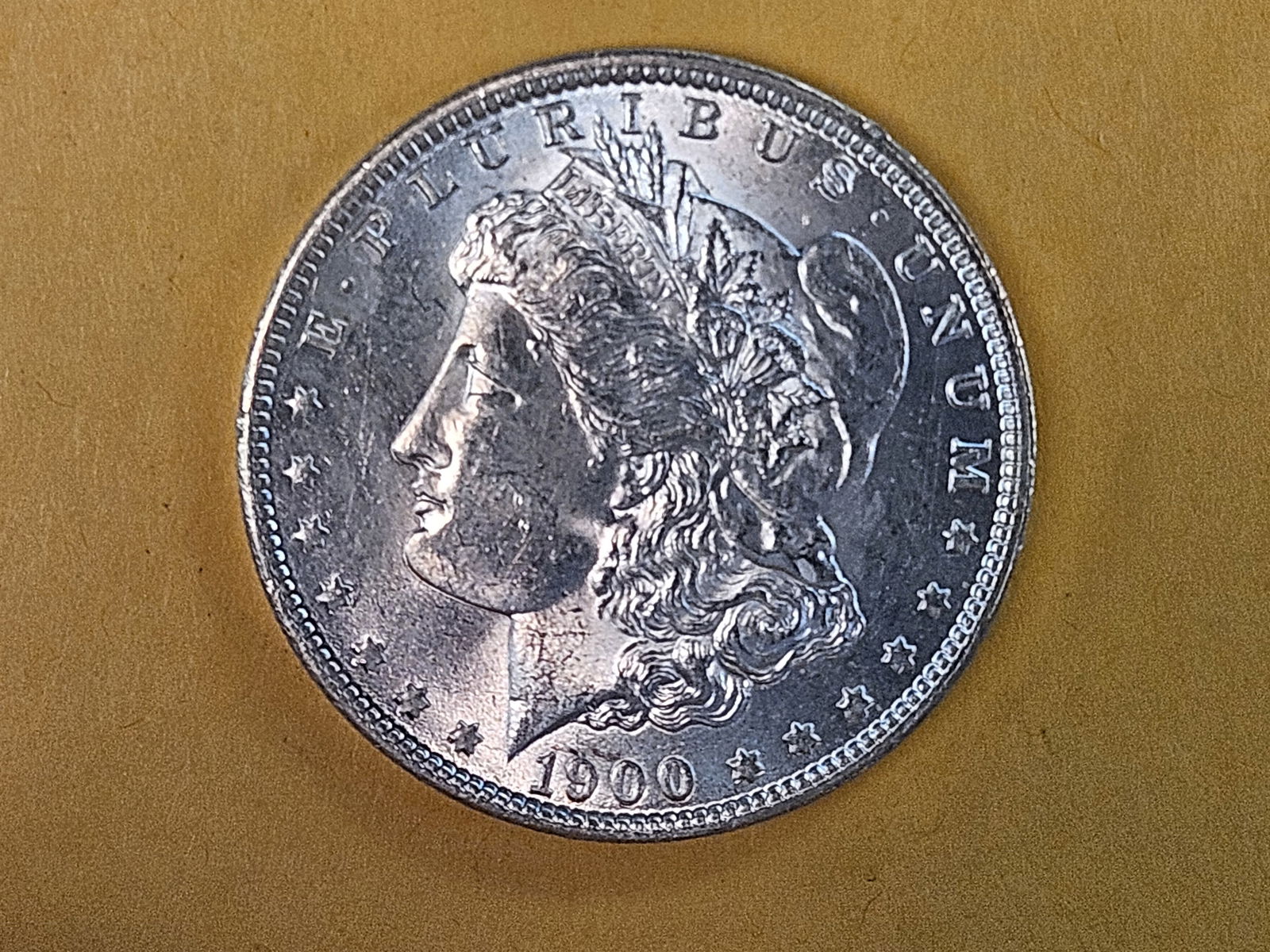 Very Choice to GEM BU 1900-O Morgan Dollar: Very clean! 