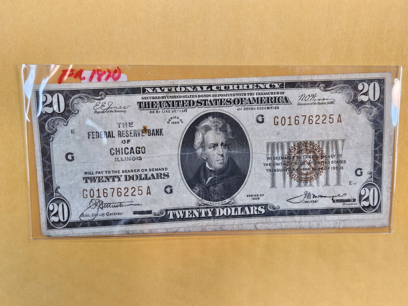 Two Series 1929 Twenty Dollar National Currency notes - 2