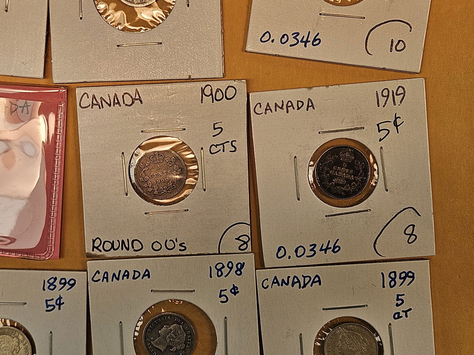 Fifteen mixed silver Canada 5 cent coins - 7