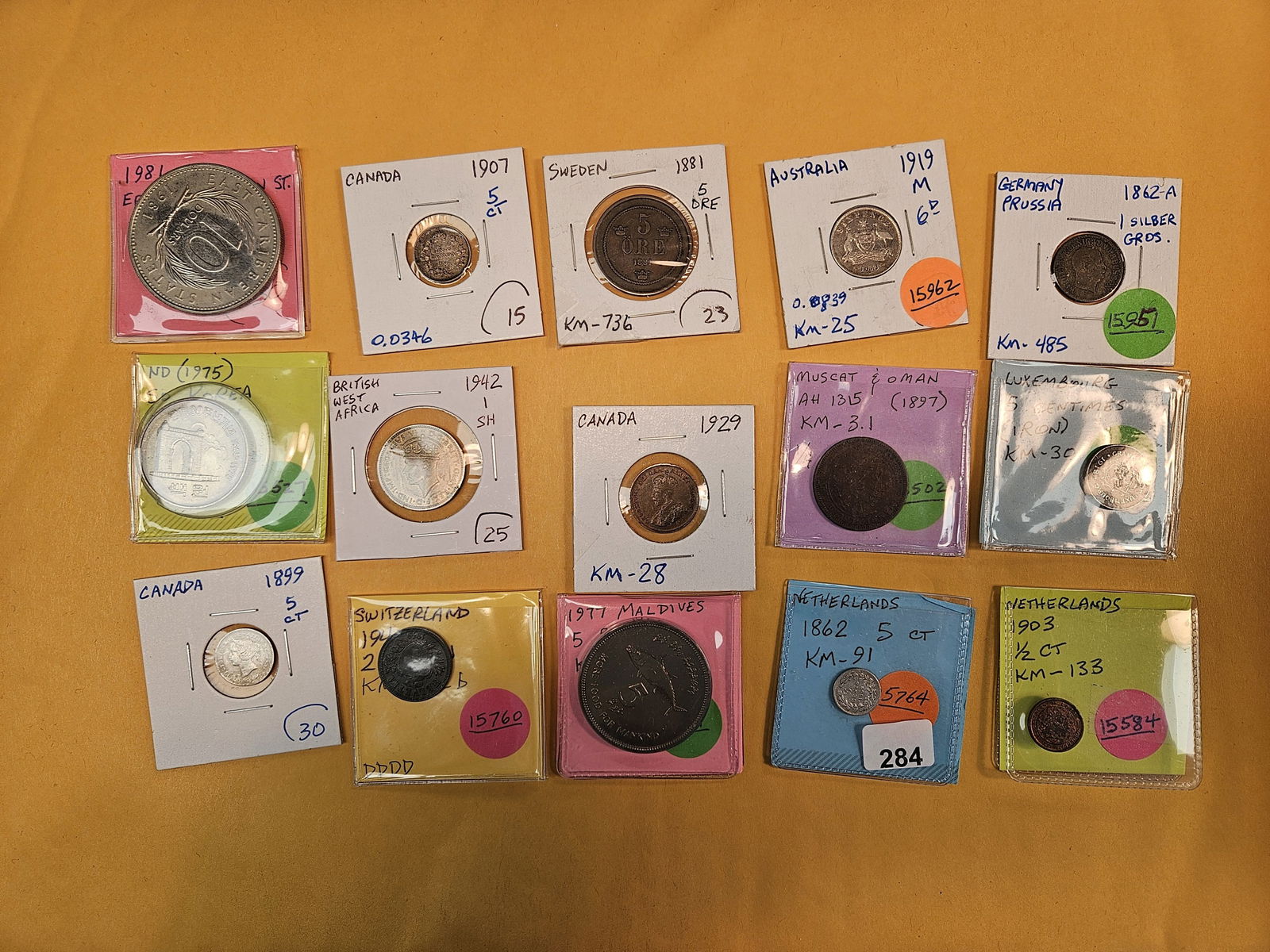 Fifteen fun mixed World Coins: Nice mix 