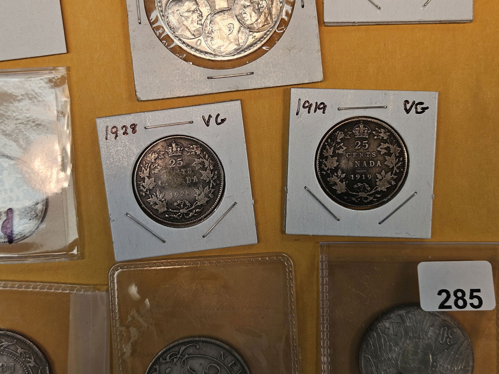 Twelve mixed SILVER World coins - 5