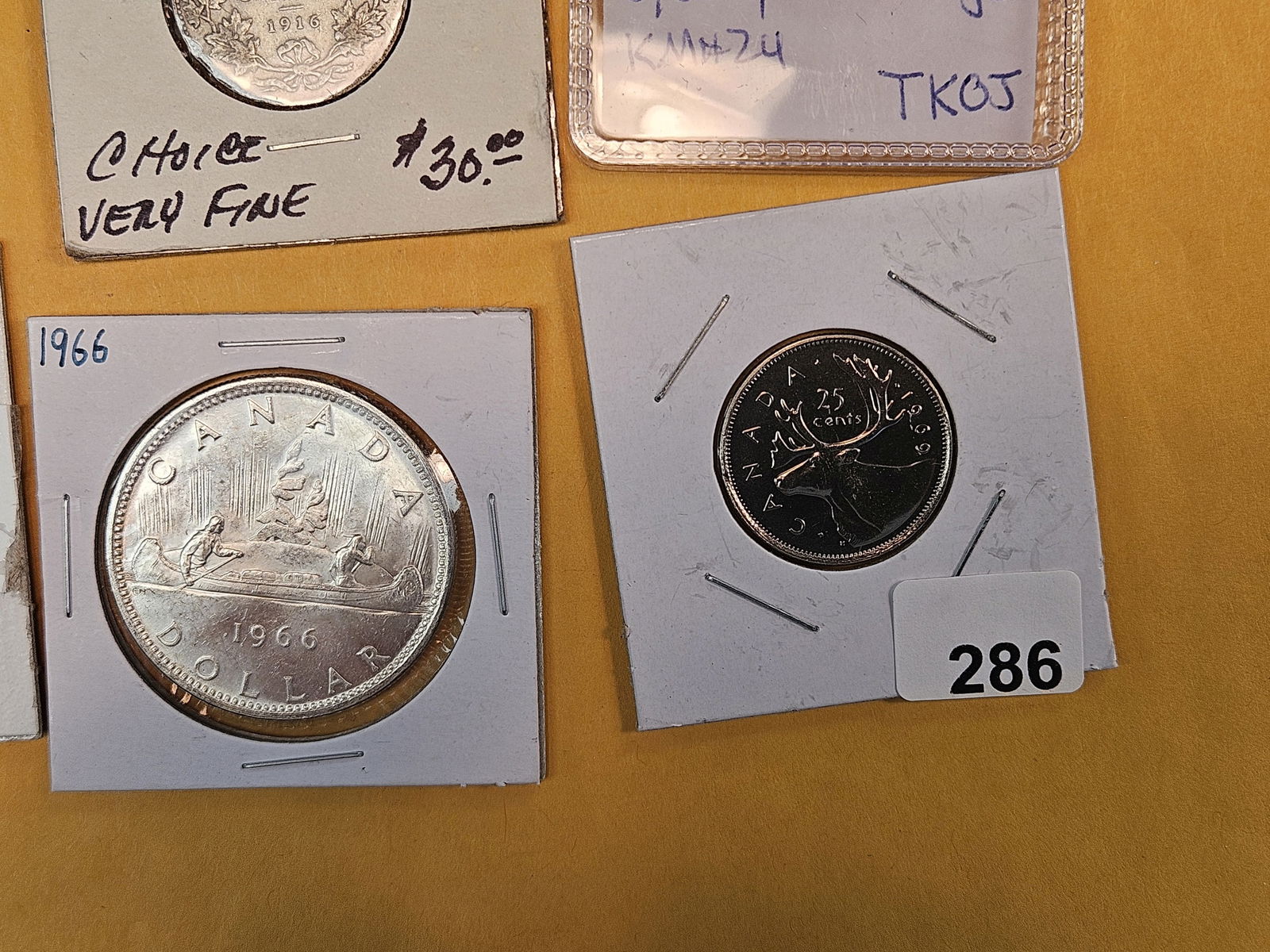 Twelve mixed SILVER World coins - 7