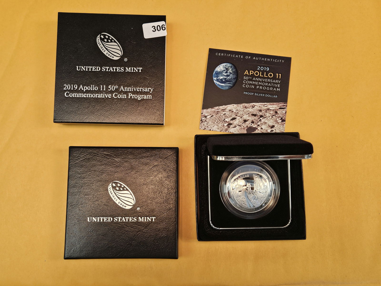 2019 APOLLO 11 GEM Proof Deep Cameo Commemorative SILVER Dollar (1 of 2)