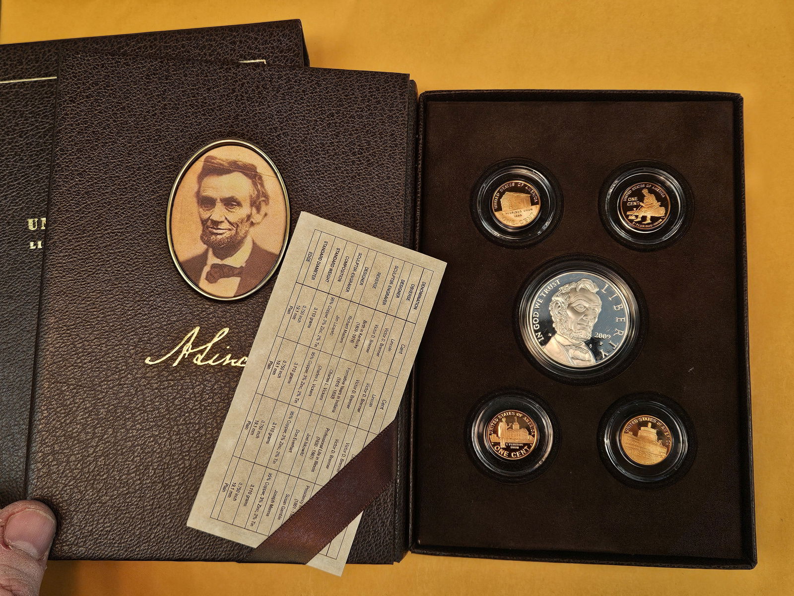 2009 Lincoln Coin & Chronicles Set - 2