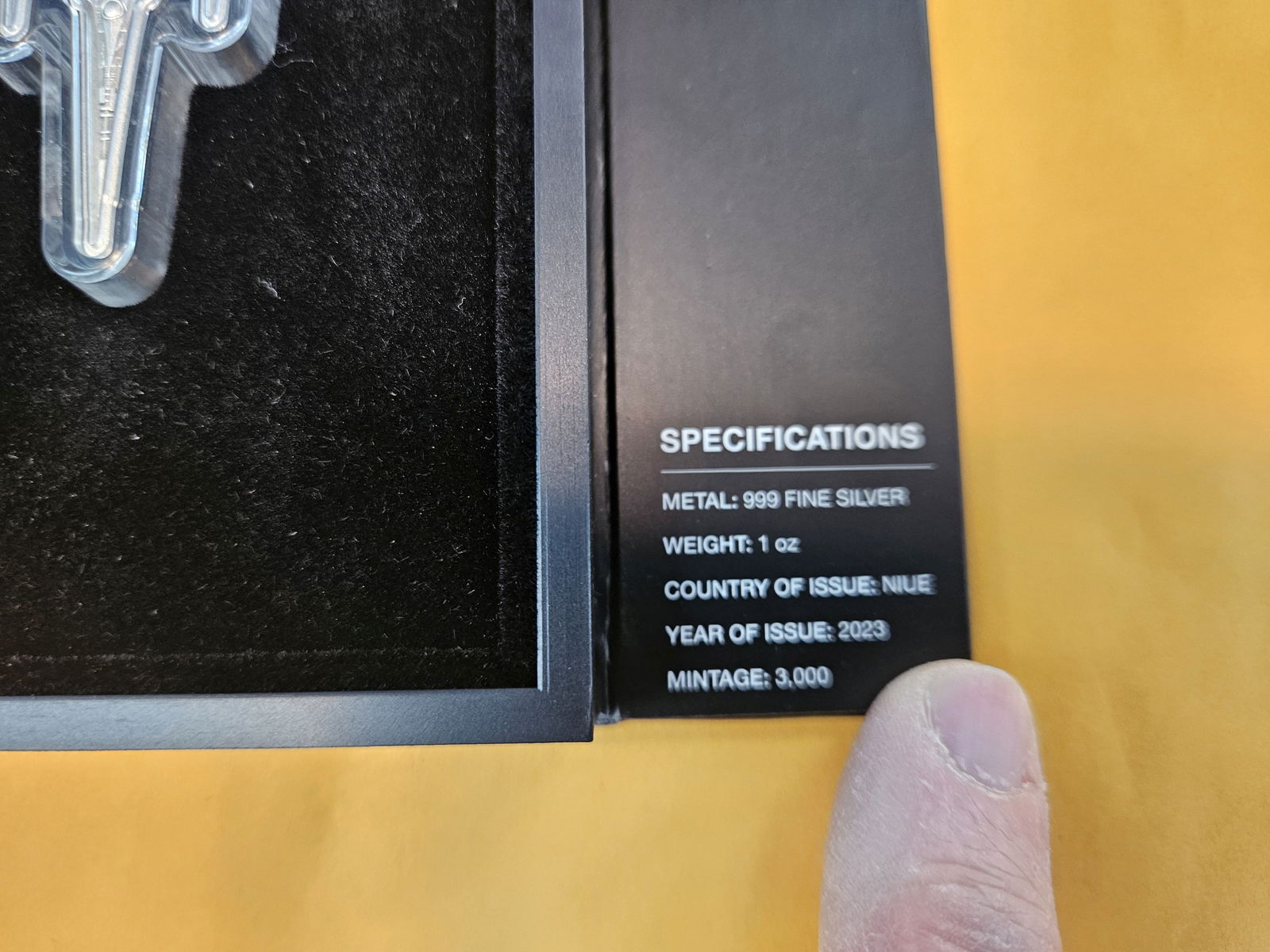 DISNEY-New Zealand silver coin - 2