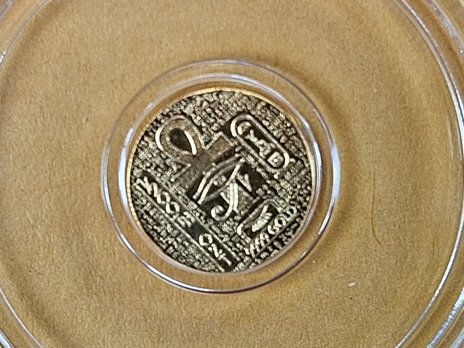 GOLD! GEM Proof .999 fine Gold art round: Heiroglyphics. 1/200th troy ounce 