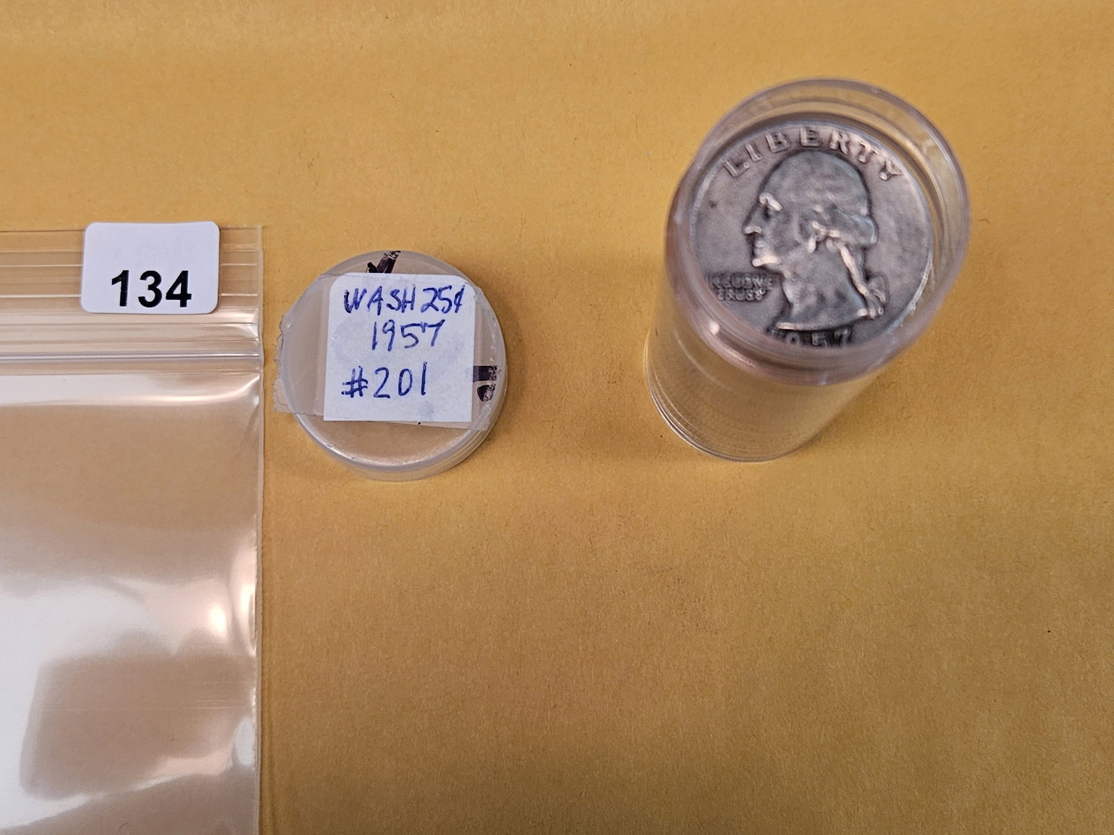 Roll of 1957 silver Washington Quarters: Circulated. From consignor. Unchecked by us 