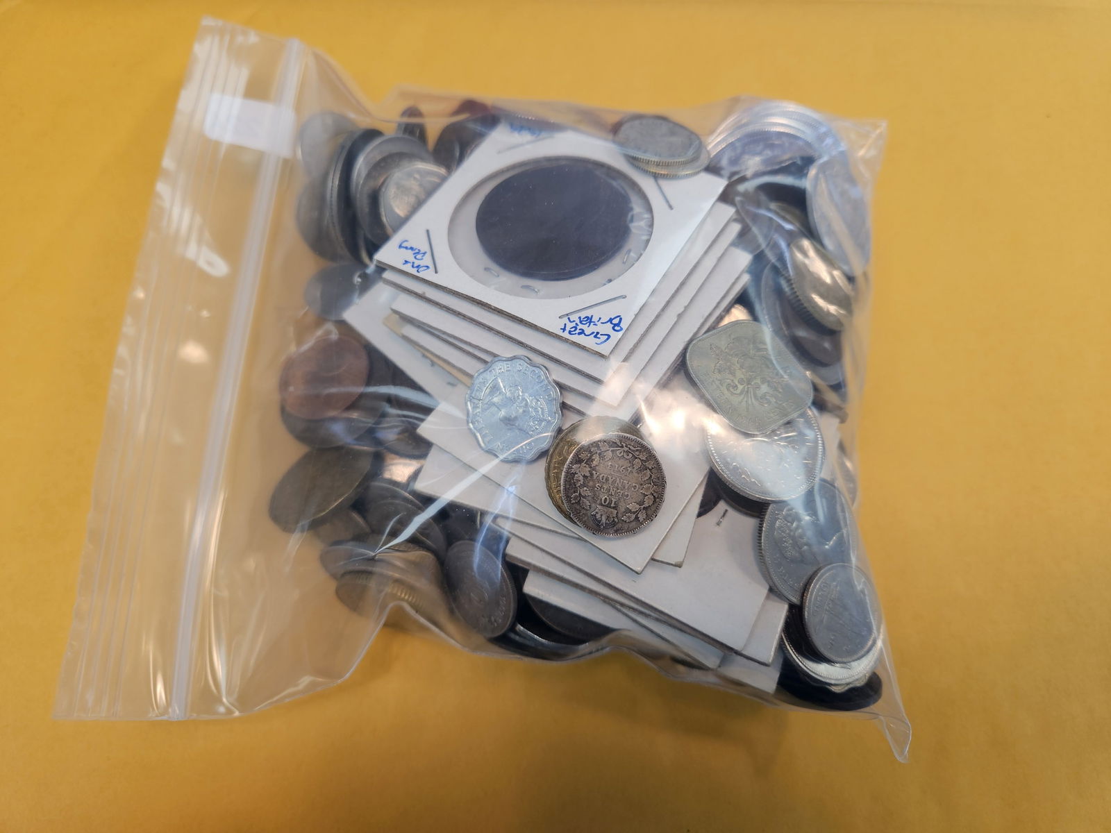 Almost 3 Pounds of mixed world coins - 2