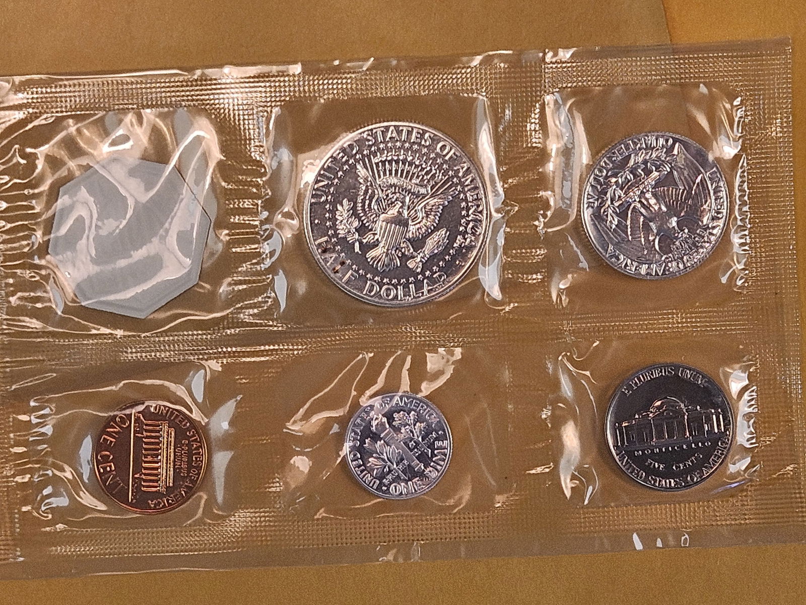 VARIETY! ACCENT HAIR 1964 silver Proof set with Accent hair Kennedy Half Dollar - 3