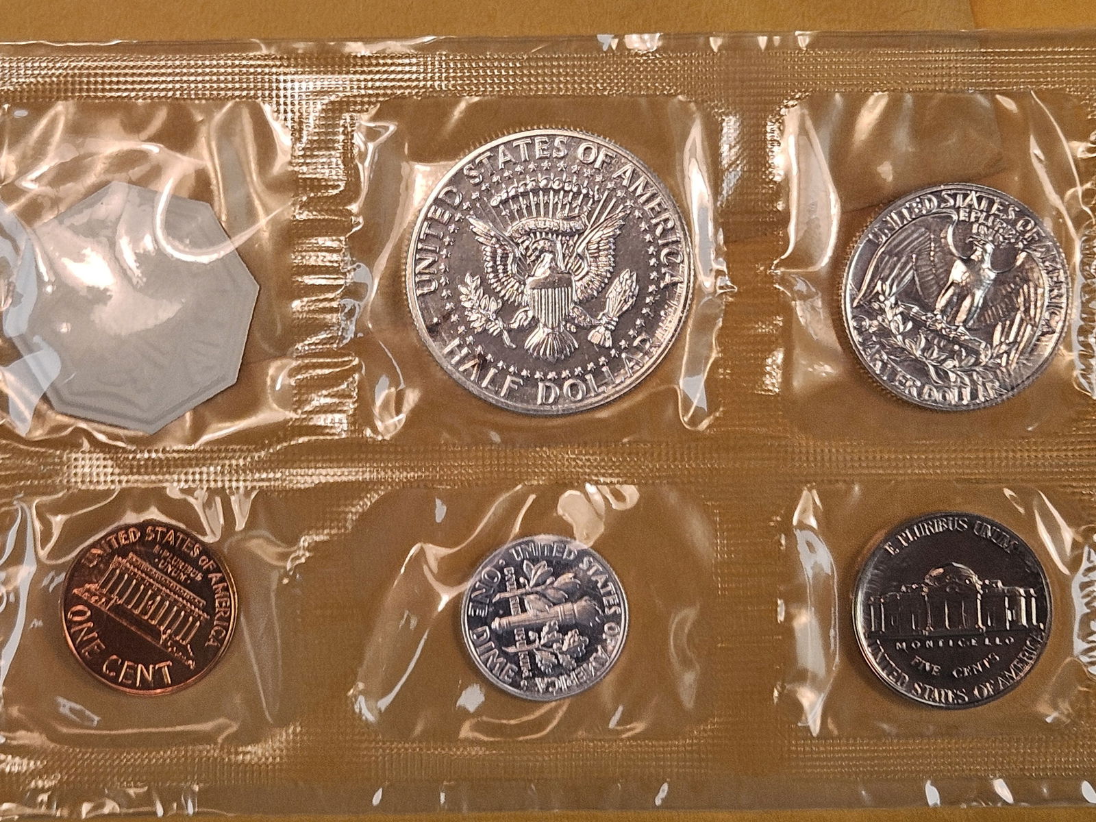 VARIETY! ACCENT HAIR 1964 silver Proof set with Accent hair Kennedy Half Dollar - 3