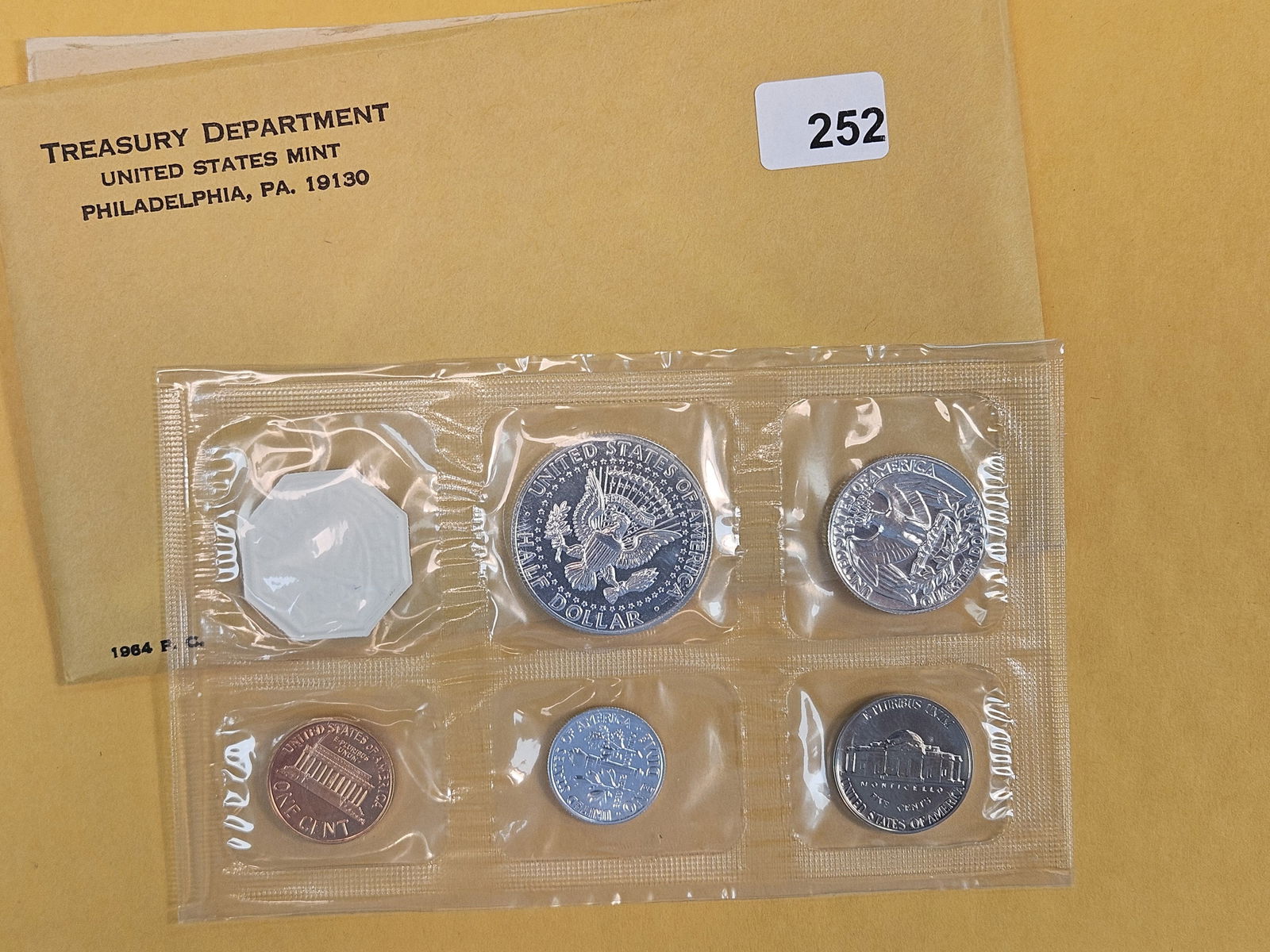 VARIETY! ACCENT HAIR 1964 silver Proof set with Accent hair Kennedy Half Dollar - 3