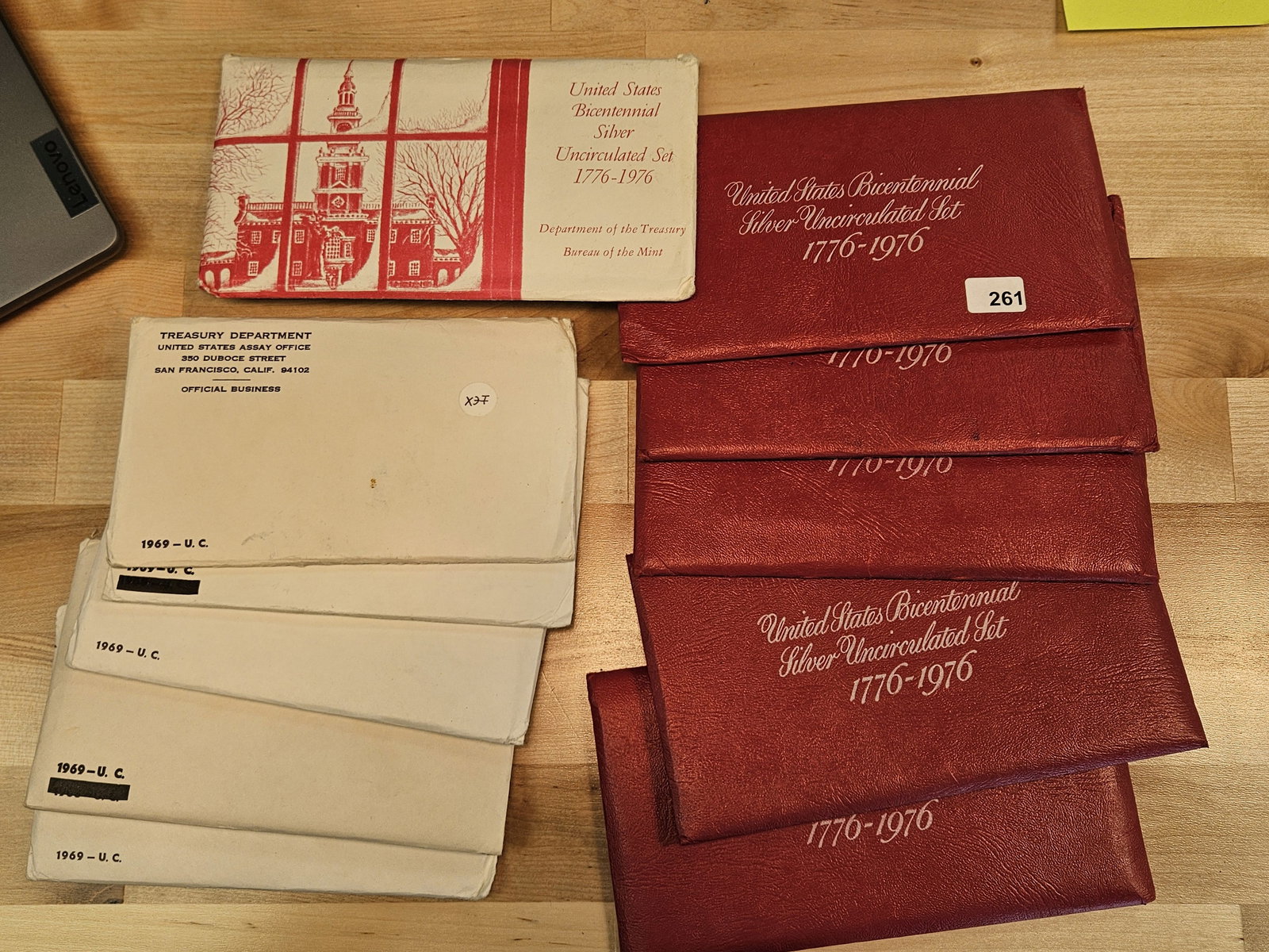 Eleve GEM US Mint sets with silver (1 of 1)