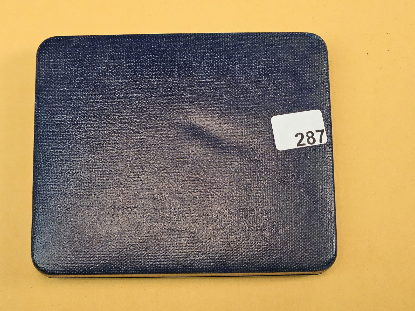 1988 SILVER GEM Welsh Bible Medal: Commemorative silver medals. Celebrates 400 years since the first translation of the Bible into Welsh. 'Y Beibl cyssegr-lan' was the first complete translation of the Bible to be published in Welsh. I