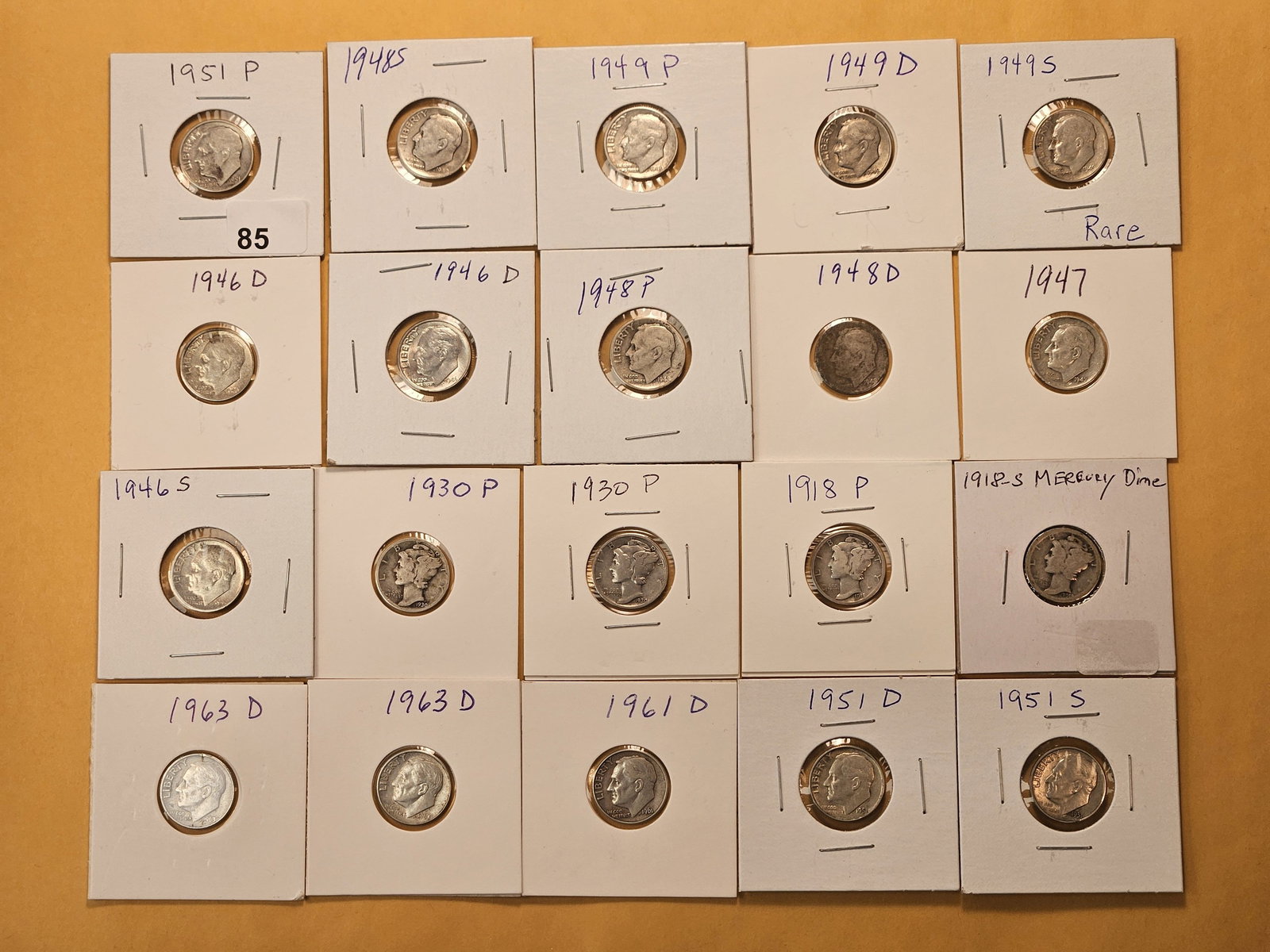Twenty Mixed US Silver Dimes: Sixteen Roosevelt and four Mercury Silver Dimes 