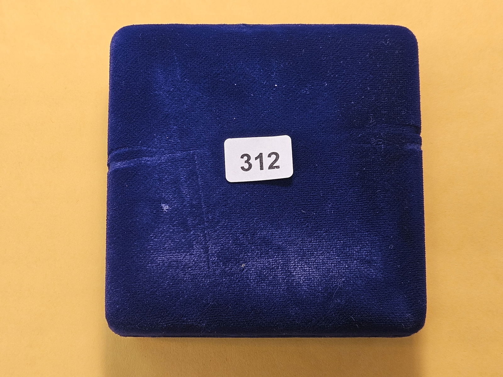 GEM Proof 5 Troy Ounce .999 Fine Silver Art Round from the Singapore Mint: For the American Numismatic Associations 95th Convention. Panda design