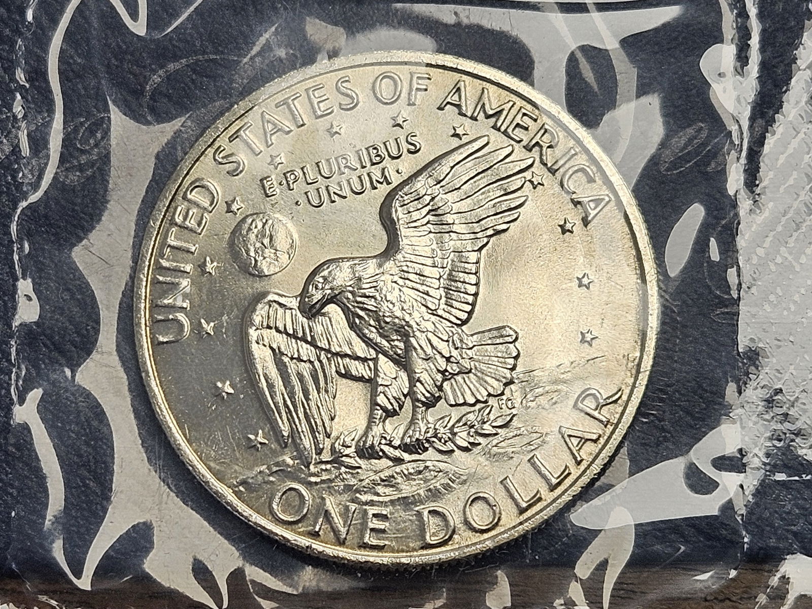 Ten Uncirculated Blue Pack Eisenhower Silver Dollars - 4