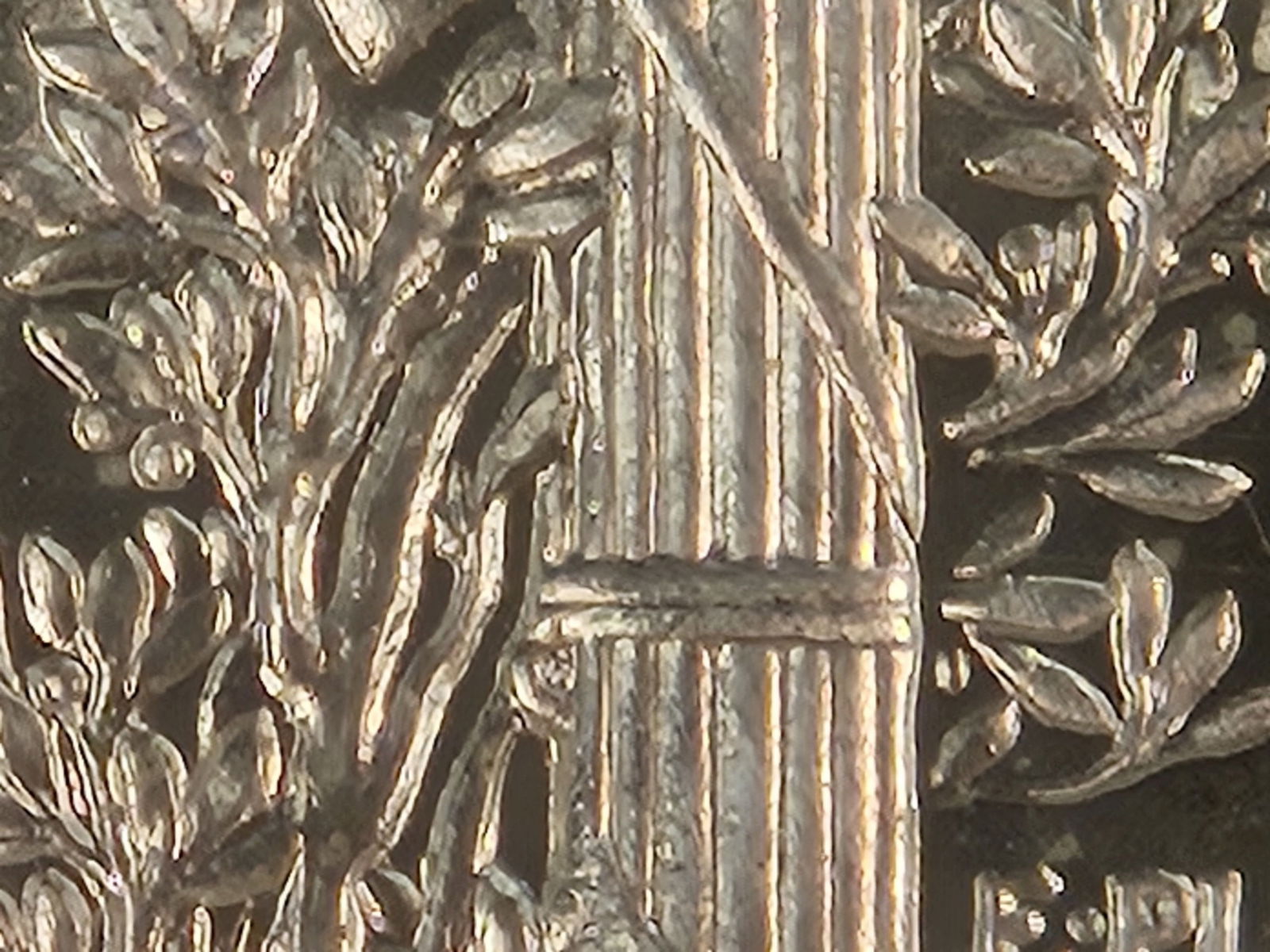 * Superb GEM FSB! NGC 1942 Mercury Dime in Mint State 67 - 8