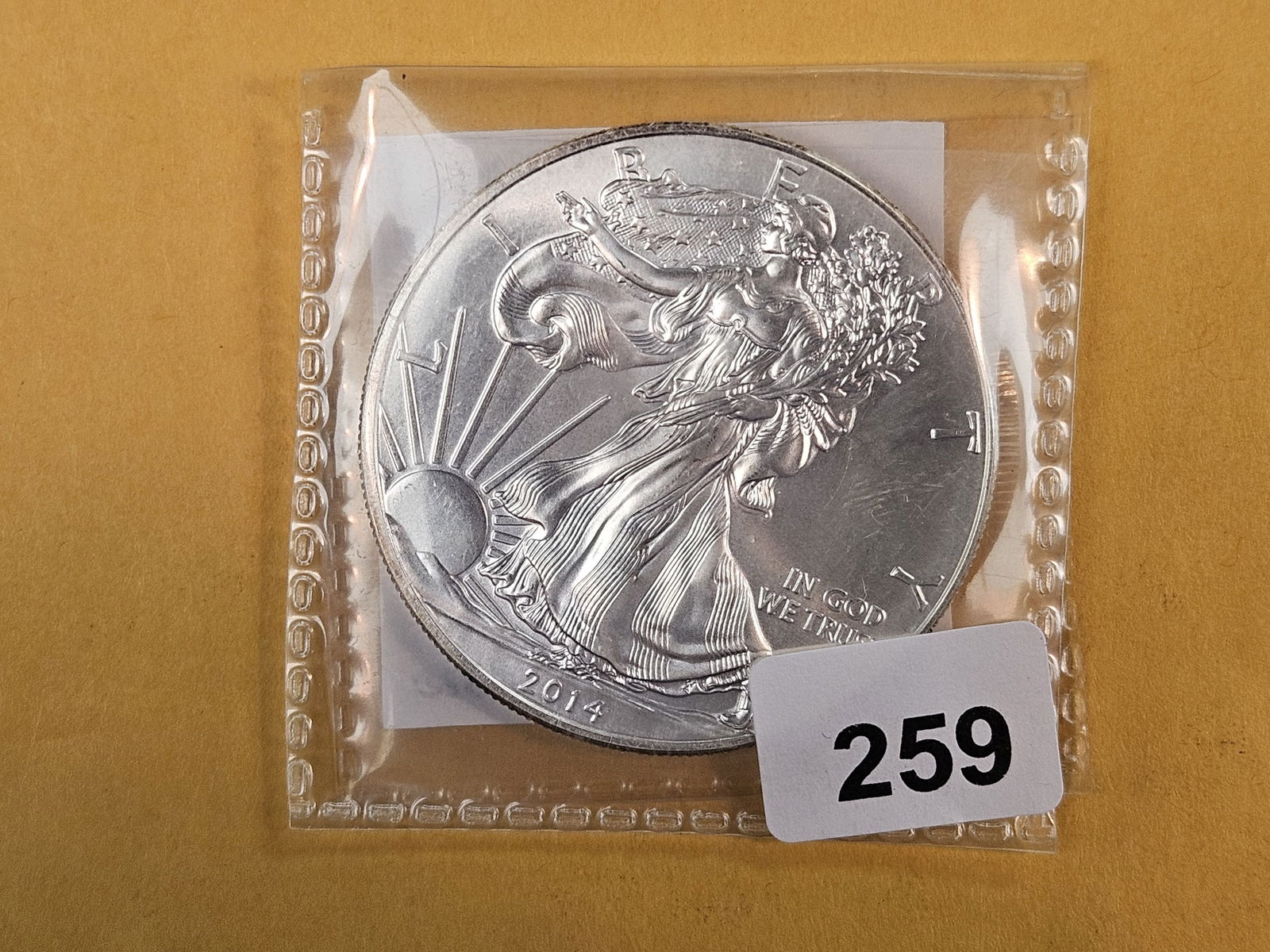GEM Brilliant Uncirculated 2014 American Silver Eagle: Roll fresh 