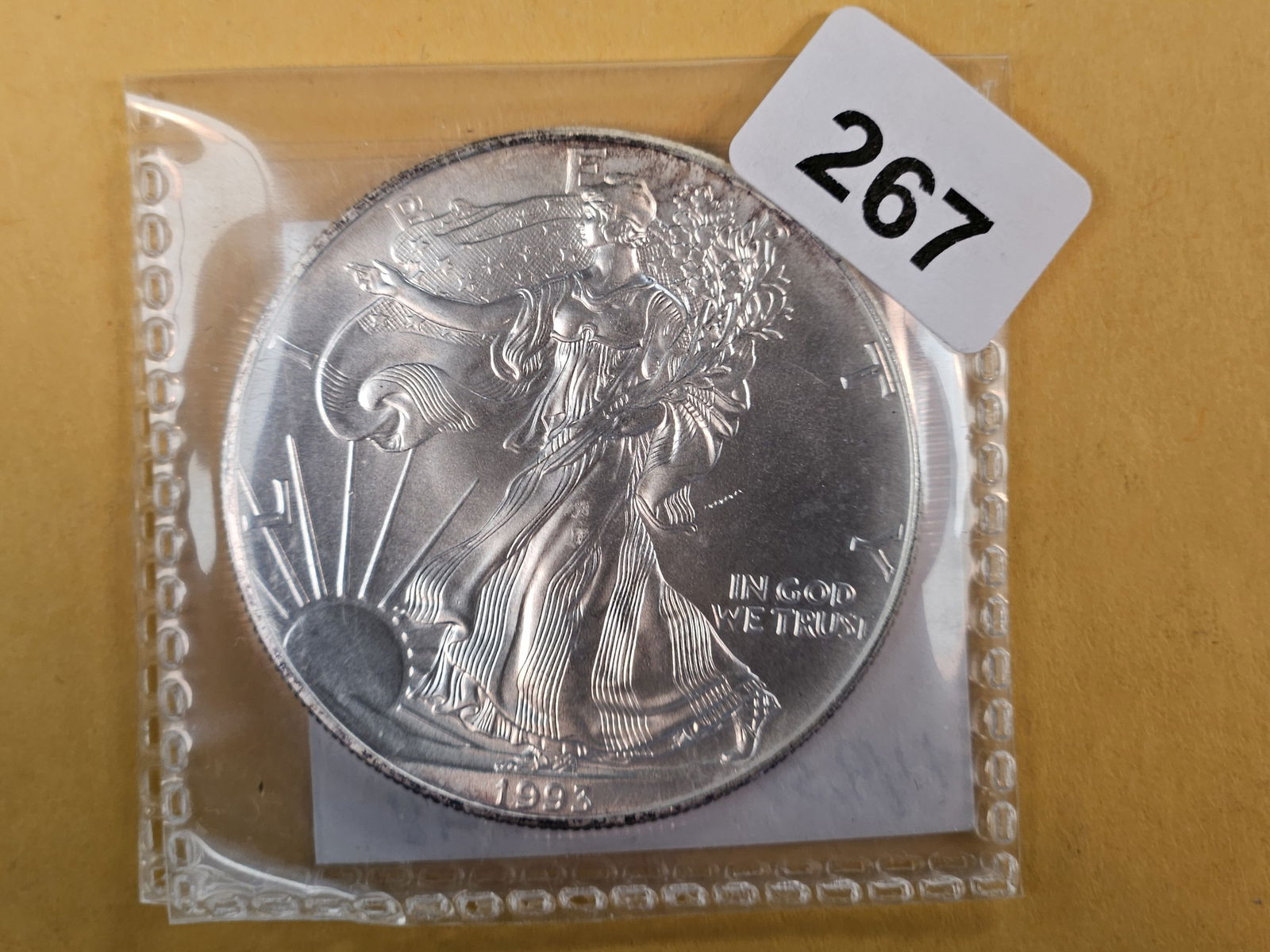 Semi-Key GEM Brilliant Uncirculated 1993 American Silver Eagle: better date 