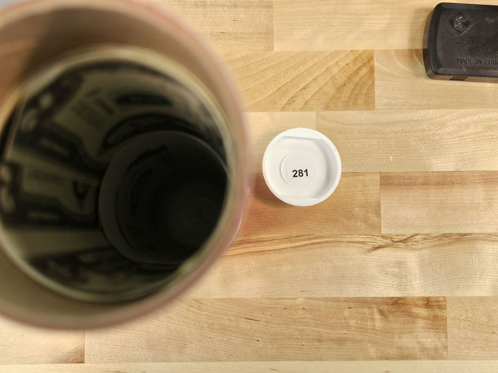 Uncut Roll! Crisp Uncirculated, uncut sheet of $2 US notes: In original BEP Shipping container