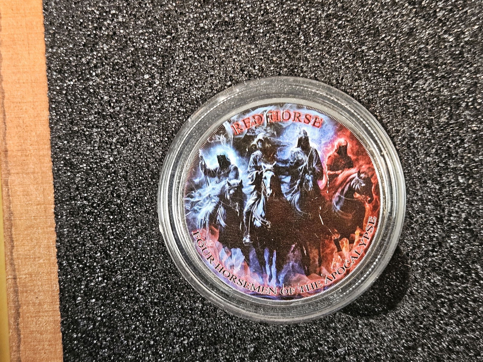 GEM! 2024 Canada silver Five Dollar Colorized Maple Leaf - 3