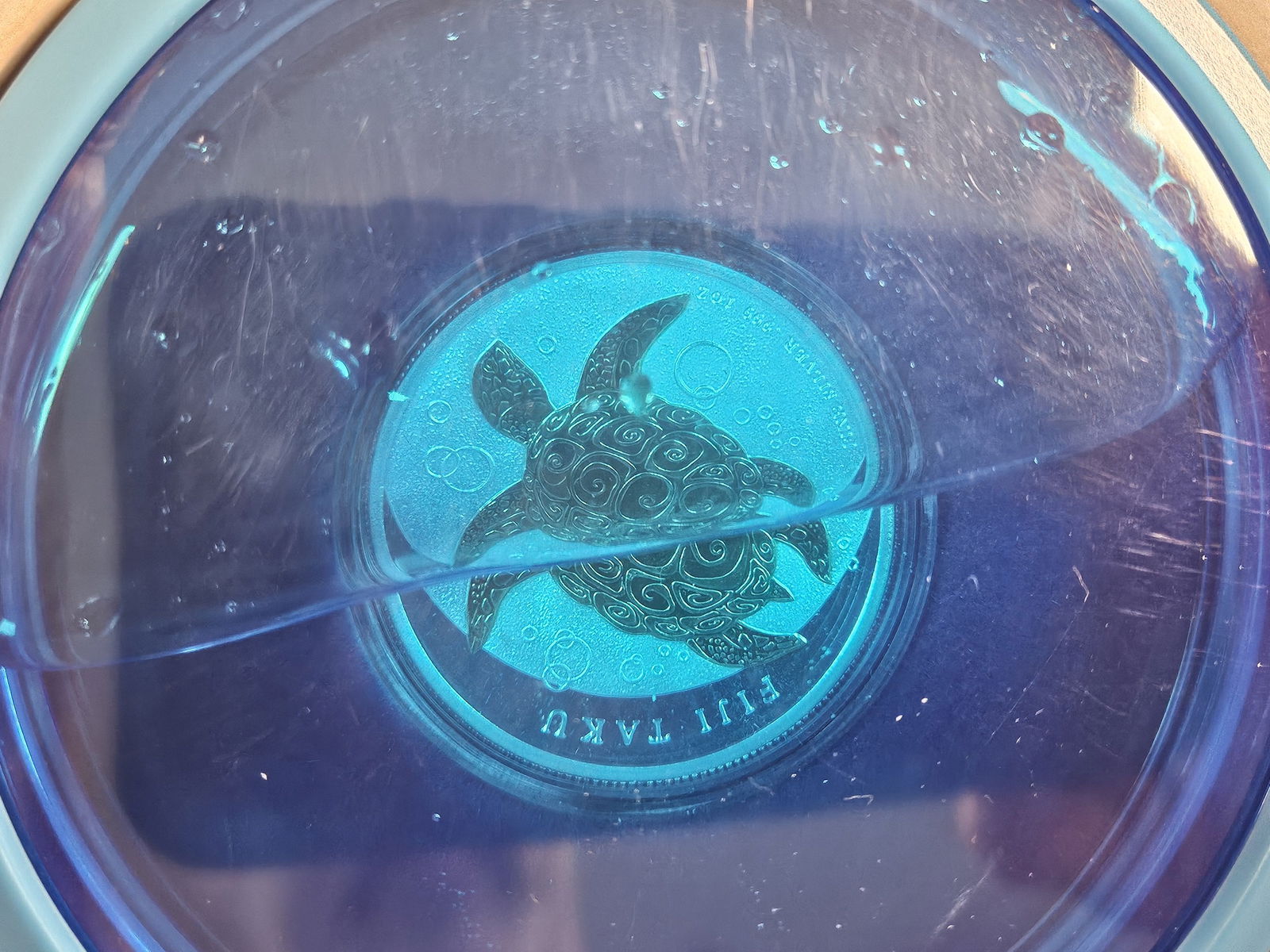 GEM 2010 Fiji Silver (gold-gilded) Proof Two Dollars - 3