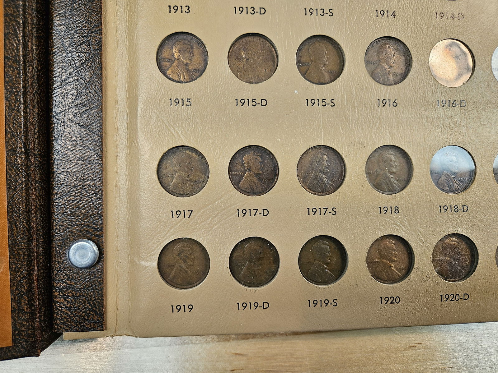 Mostly complete Lincoln Cent album - 8
