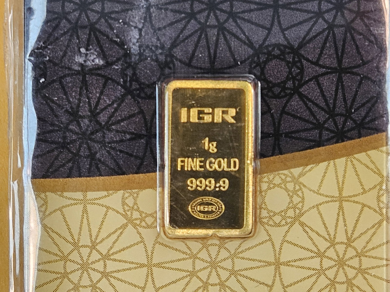 GOLD! IGR One Gram .9999 fine gold bar: In original Assay card holder 