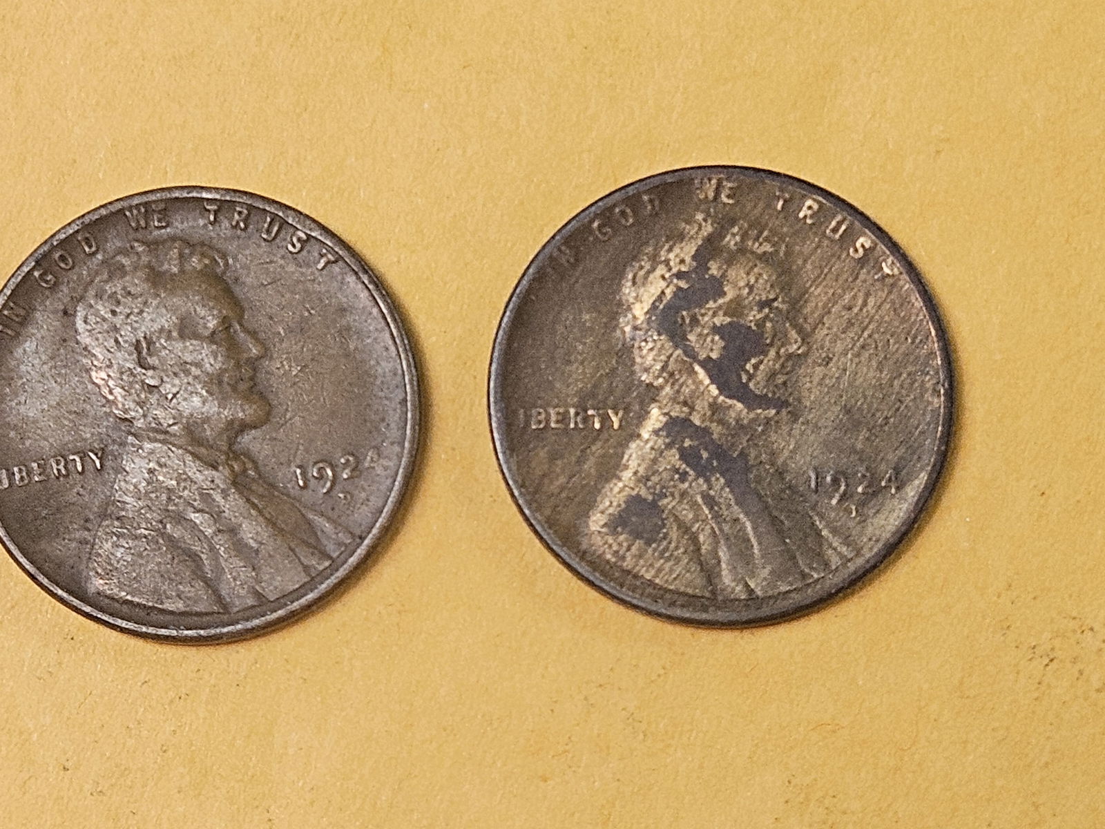 Two Semi-Key 1924-D Wheat cents (1 of 4)