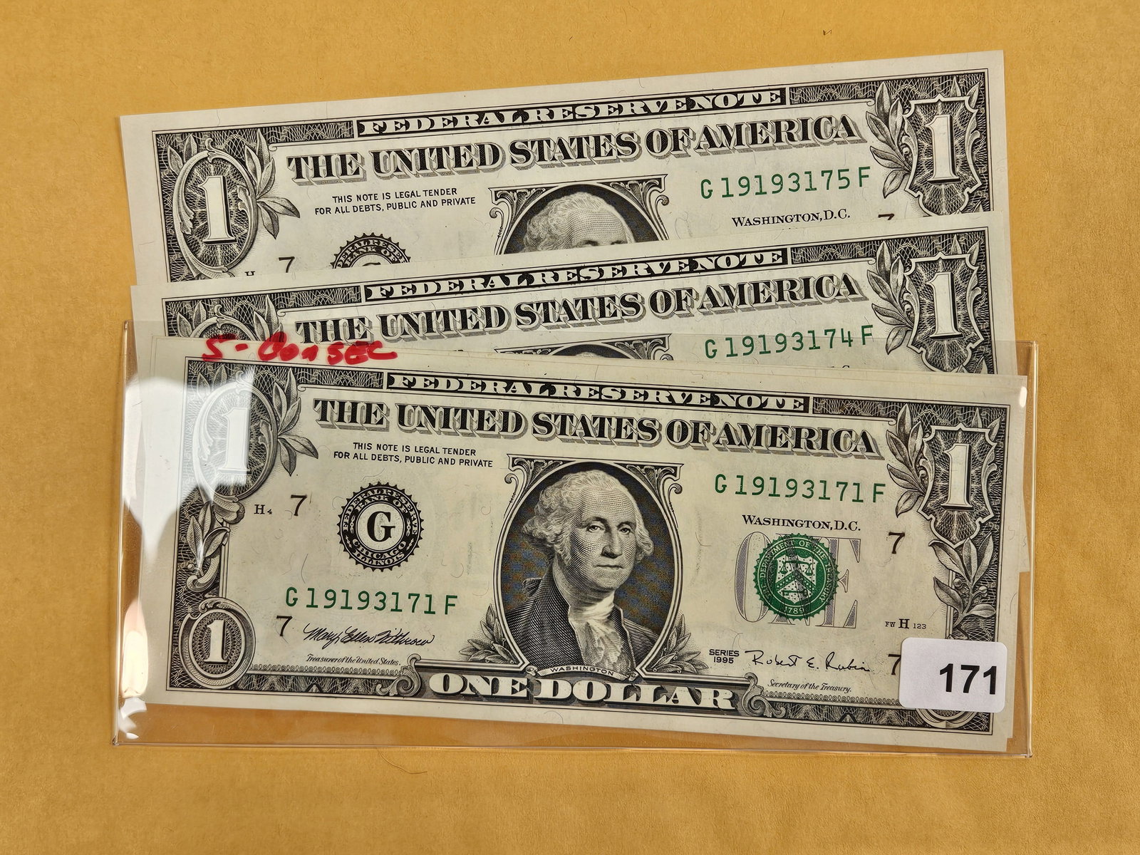Five Crisp Uncirculated Consecutive One Dollar FRNs (1 of 2)