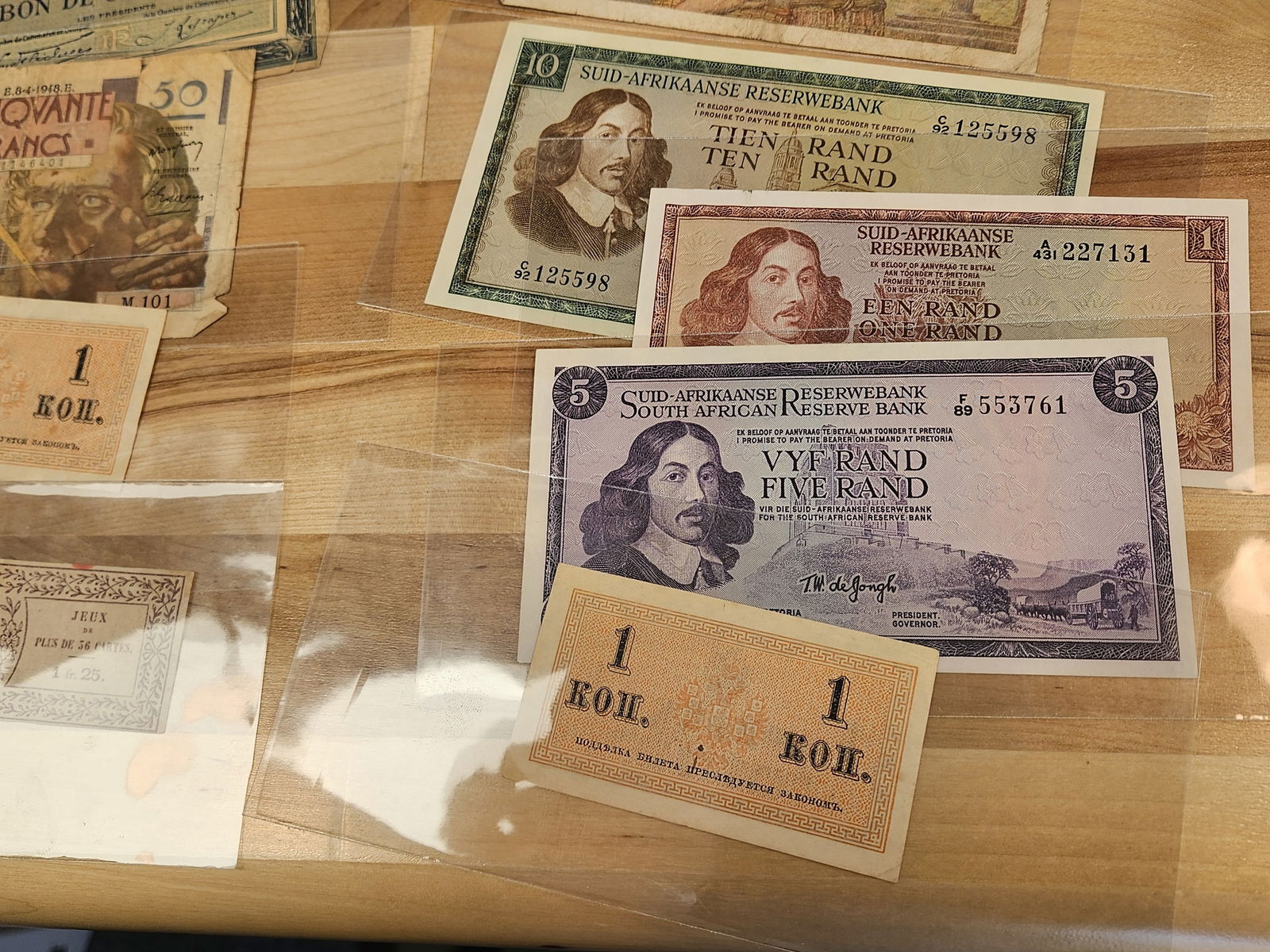 Ten mixed World notes - 5